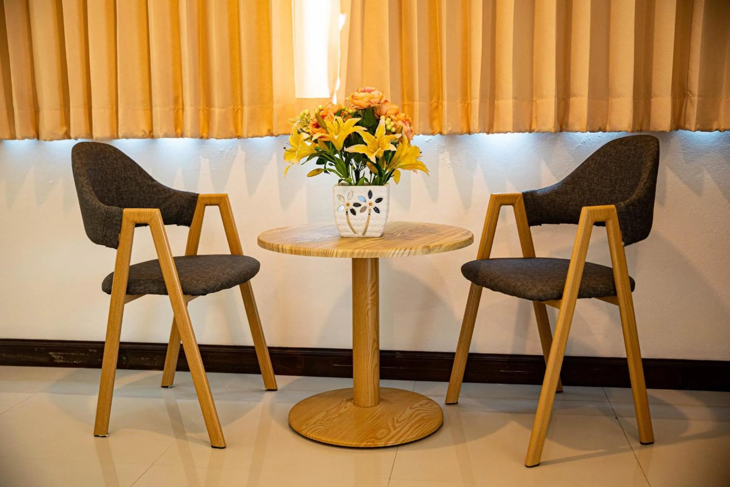 Dining area in Q Victory Patong Hotel