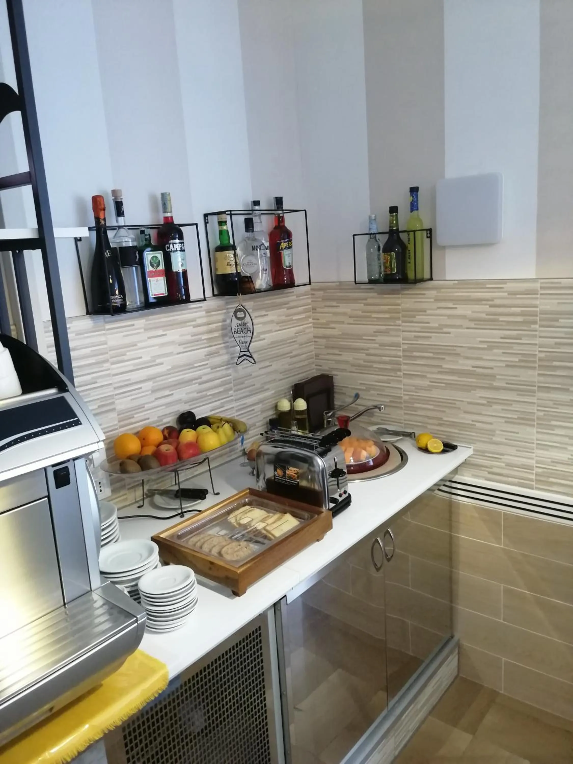 B&B - Meuble' - Hotel " CORDIALE "