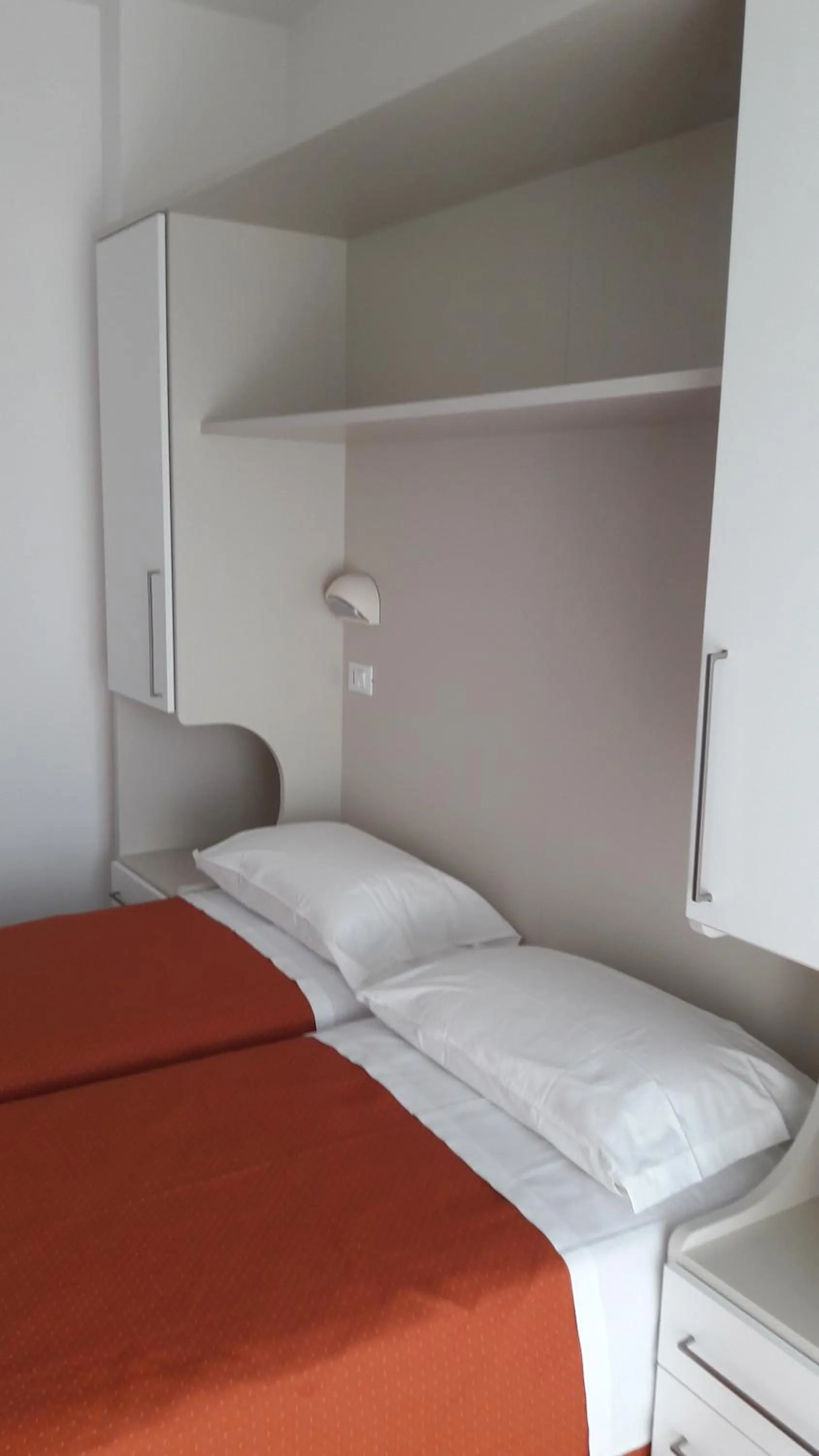 Photo of the whole room, Bed in B&B - Meuble' - Hotel " CORDIALE "