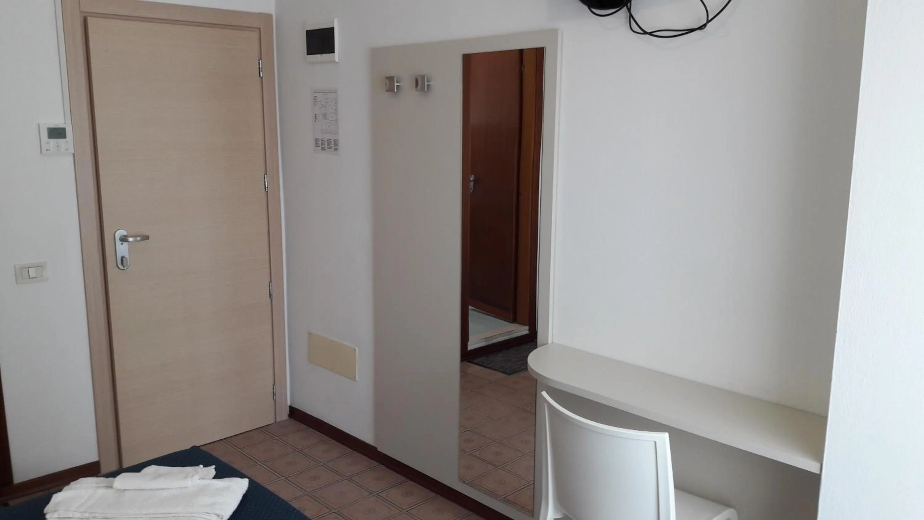 Photo of the whole room in B&B - Meuble' - Hotel " CORDIALE "