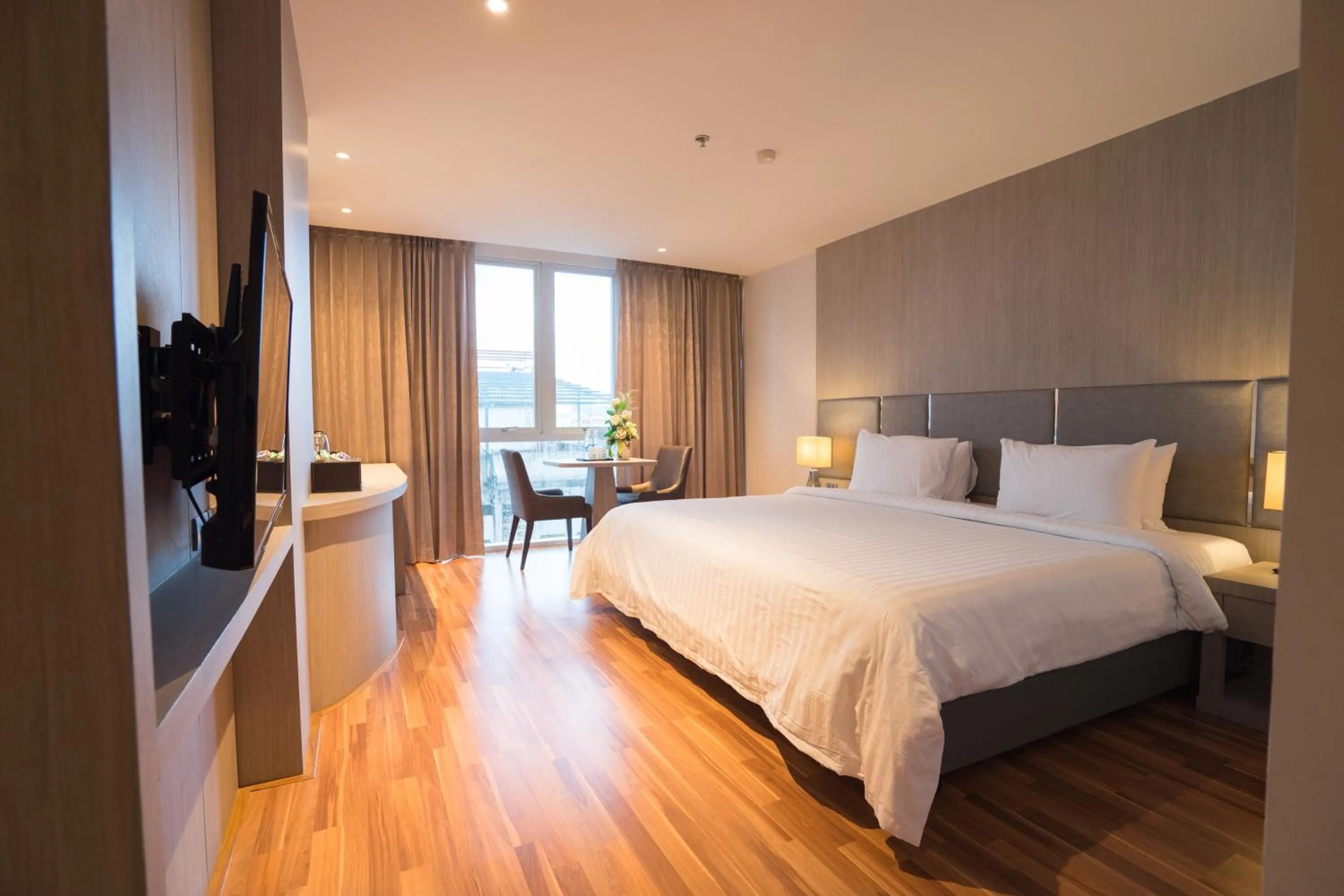 Bedroom, Bed in New Season Square Hotel