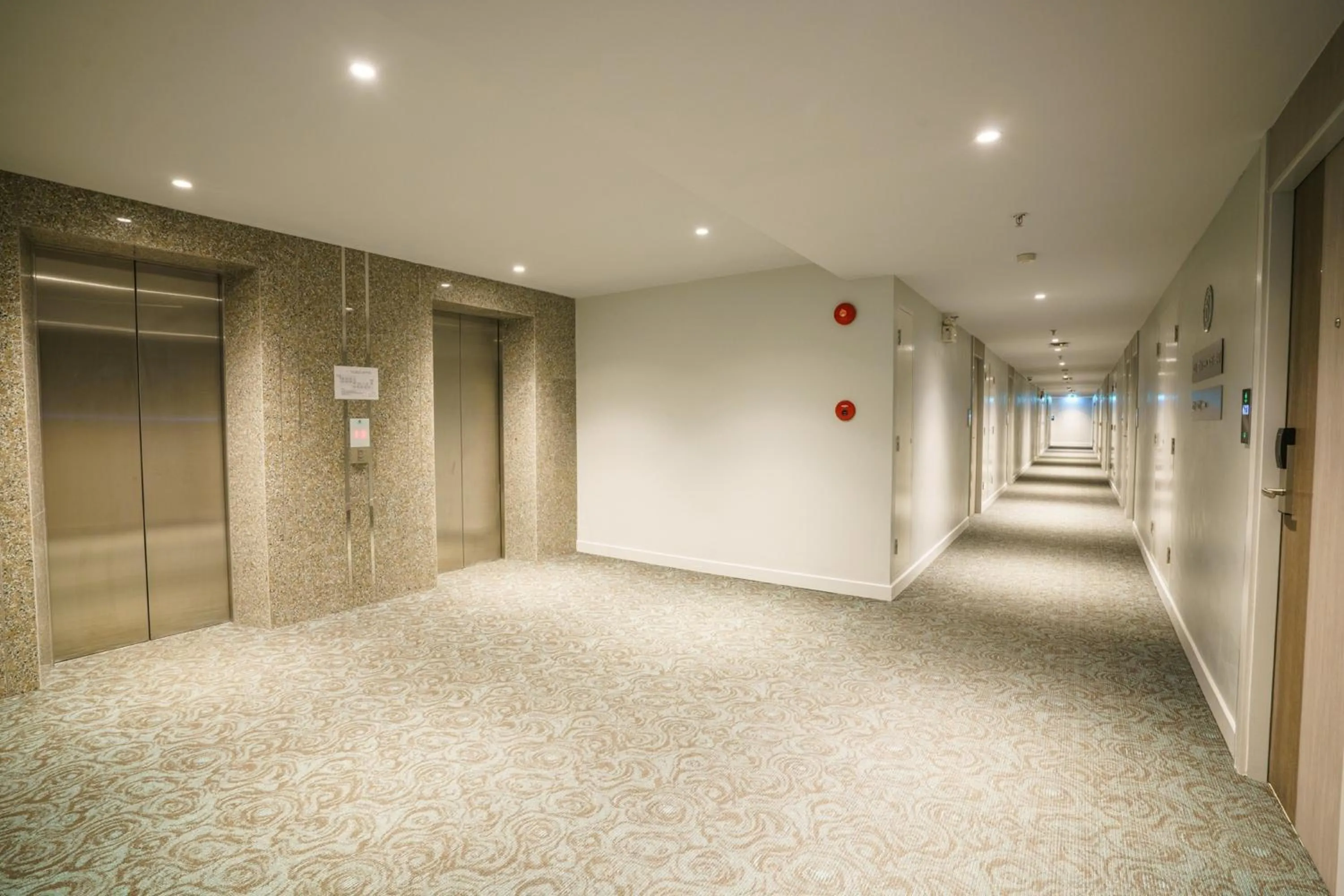 Floor plan in New Season Square Hotel