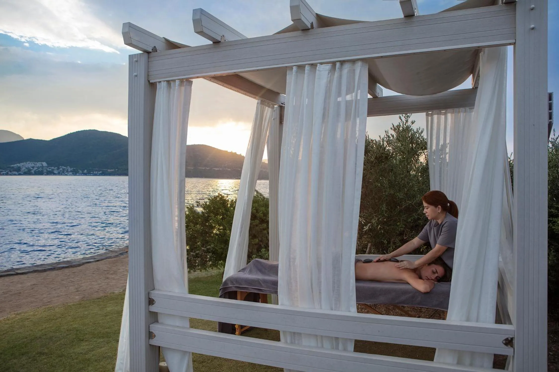 Massage in Susona Bodrum, LXR Hotels & Resorts