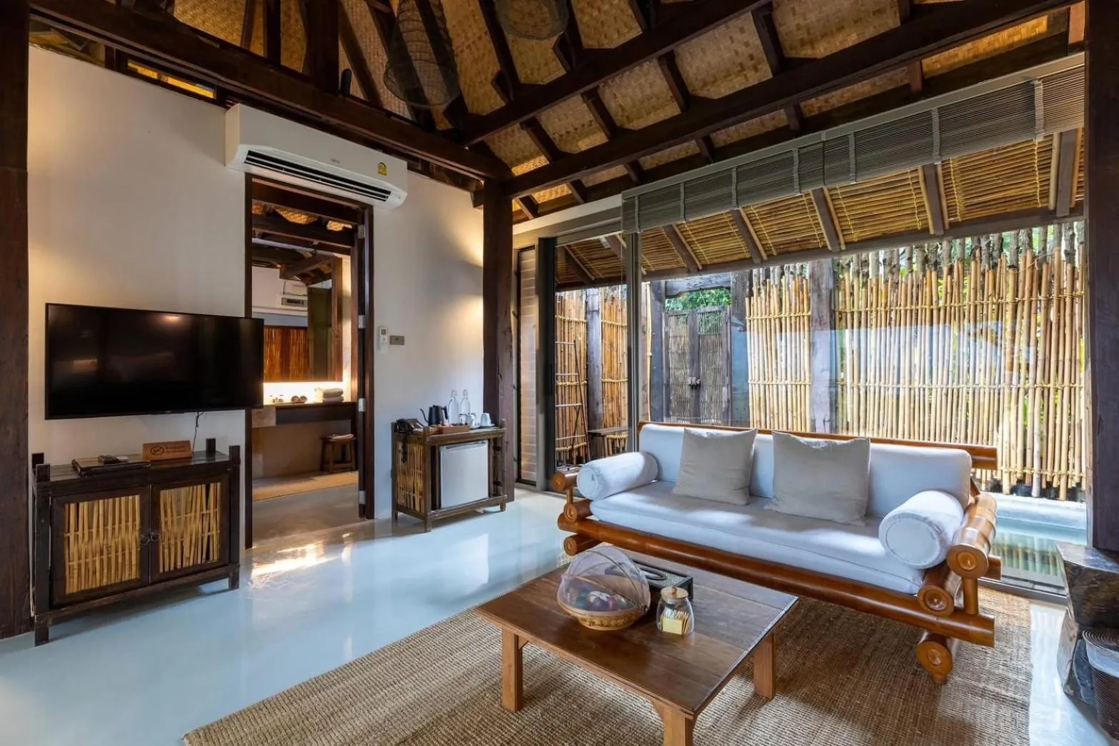 Living room in LA A NATU Sam Roi Yot