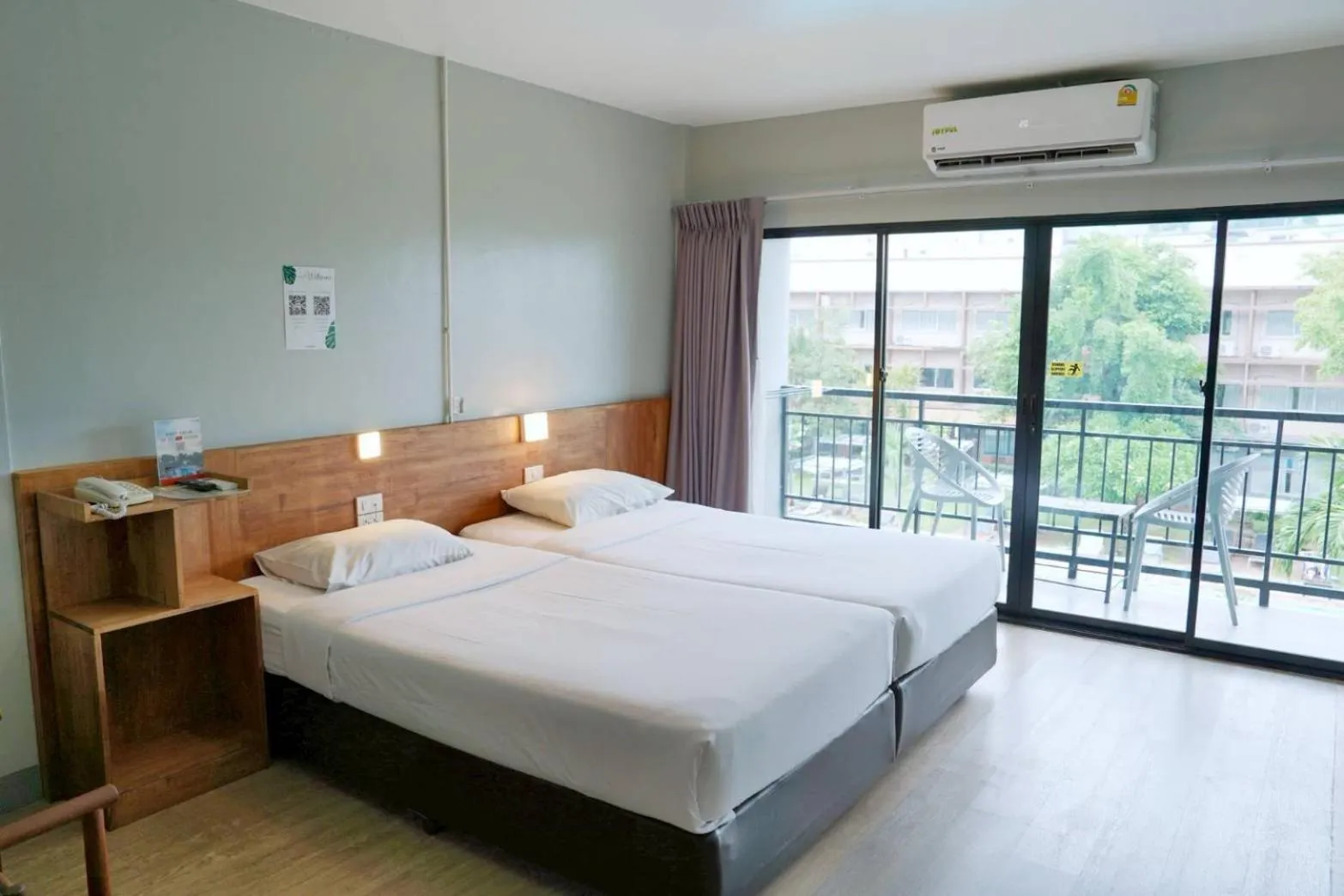 Bed in Basaya Beach Hotel & Resort