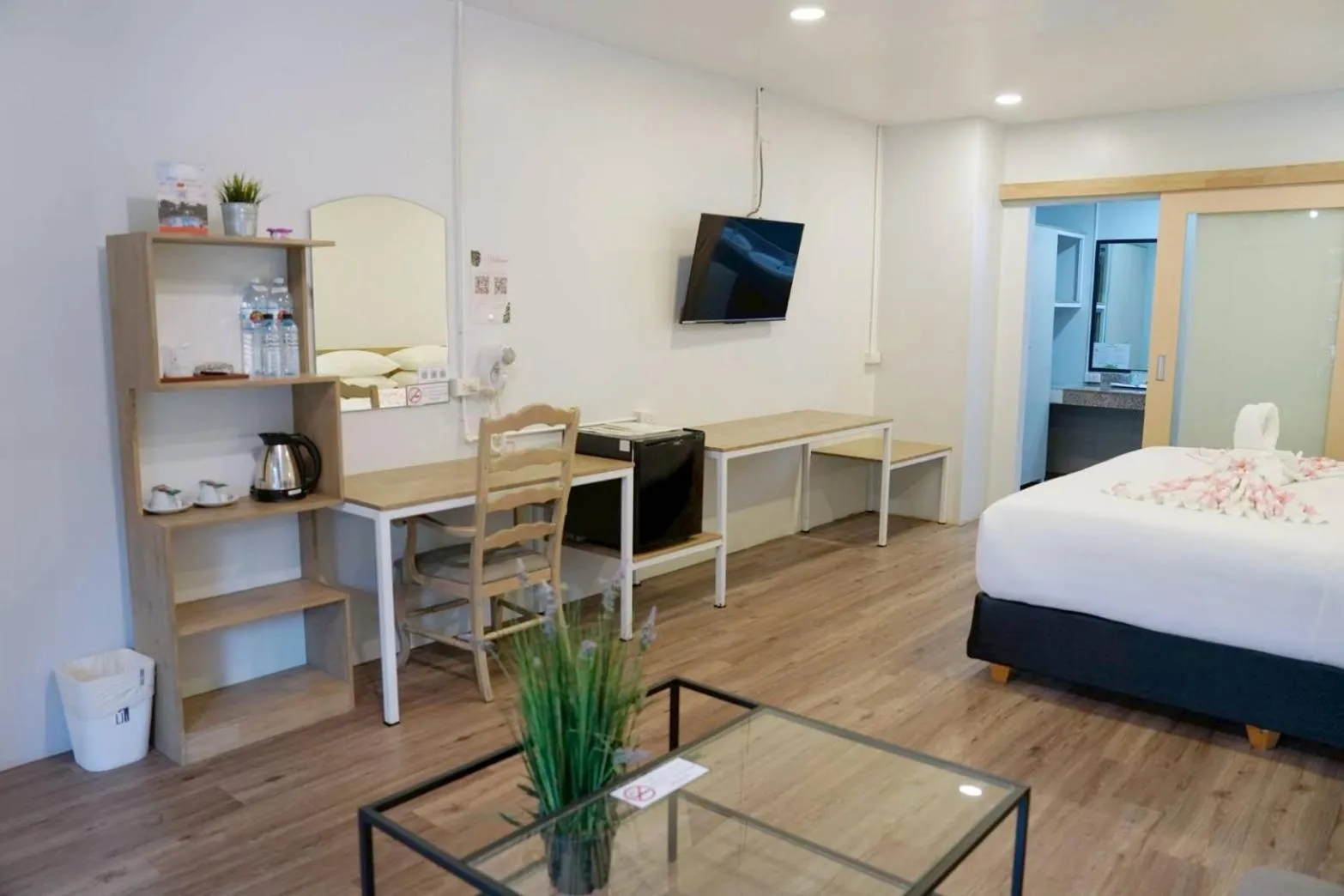 Bed in Basaya Beach Hotel & Resort