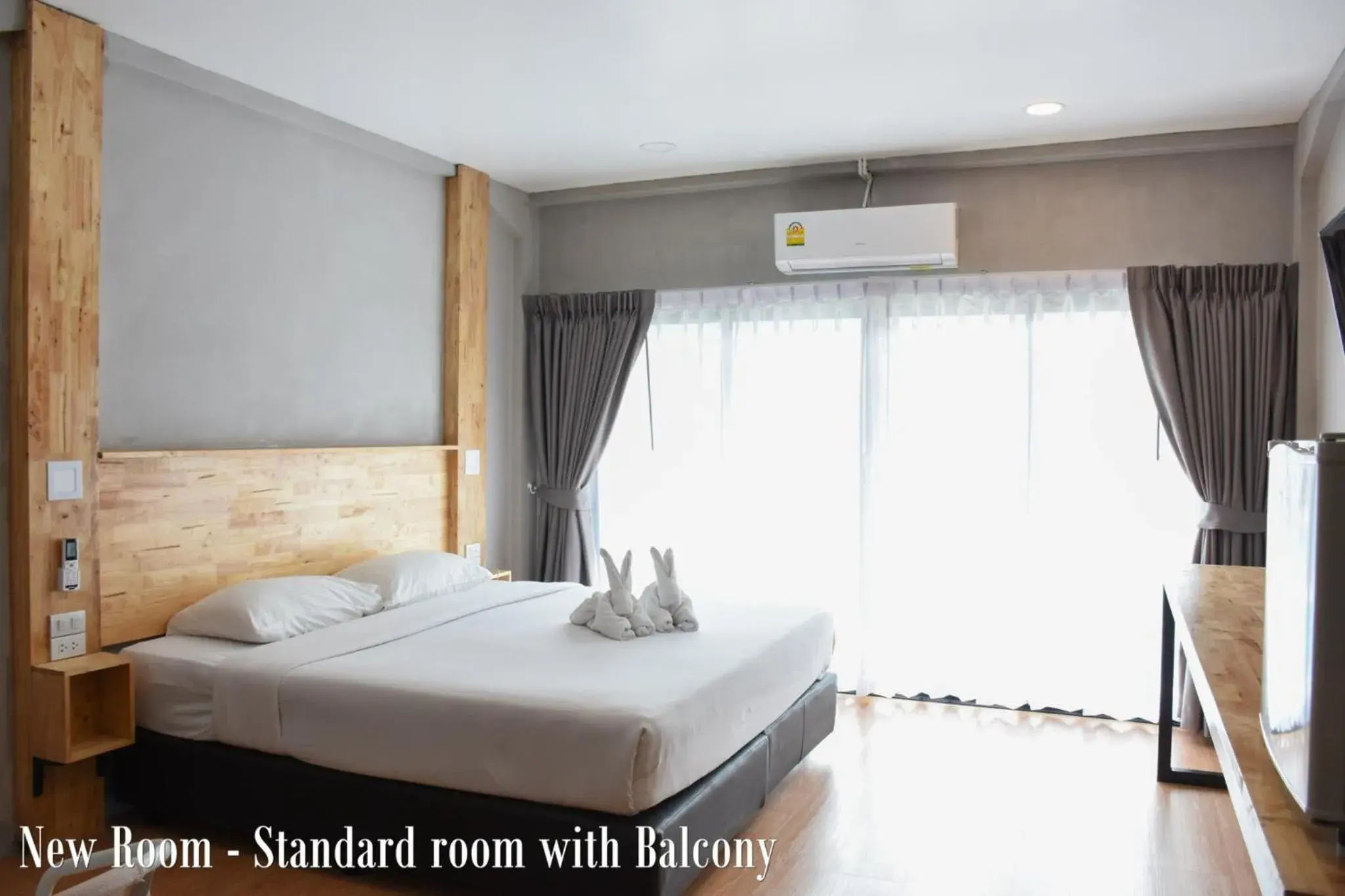 New Standard Double or Twin Room with Balcony in Basaya Beach Hotel & Resort New Standard Double or Twin Room with Balcony in Basaya Beach Hotel & Resort