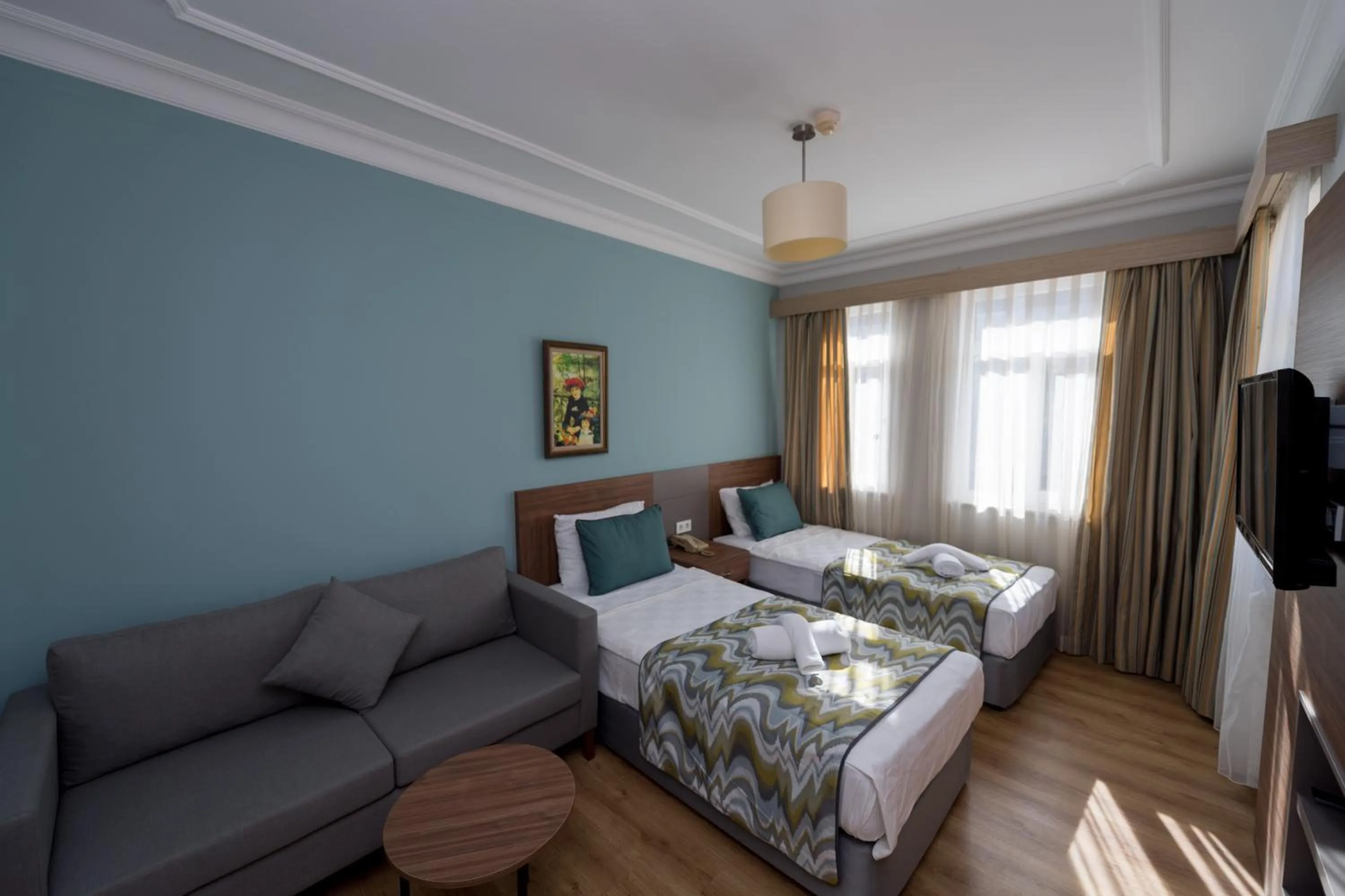 Living room, Bed in Side Village Family Suite - All Inclusive