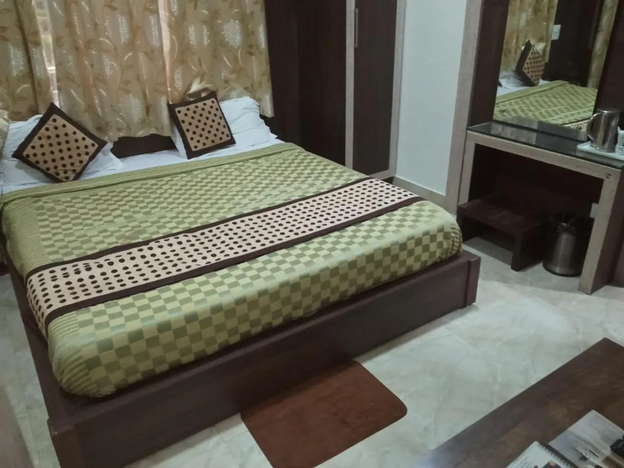 Bed in Hotel Nature's View