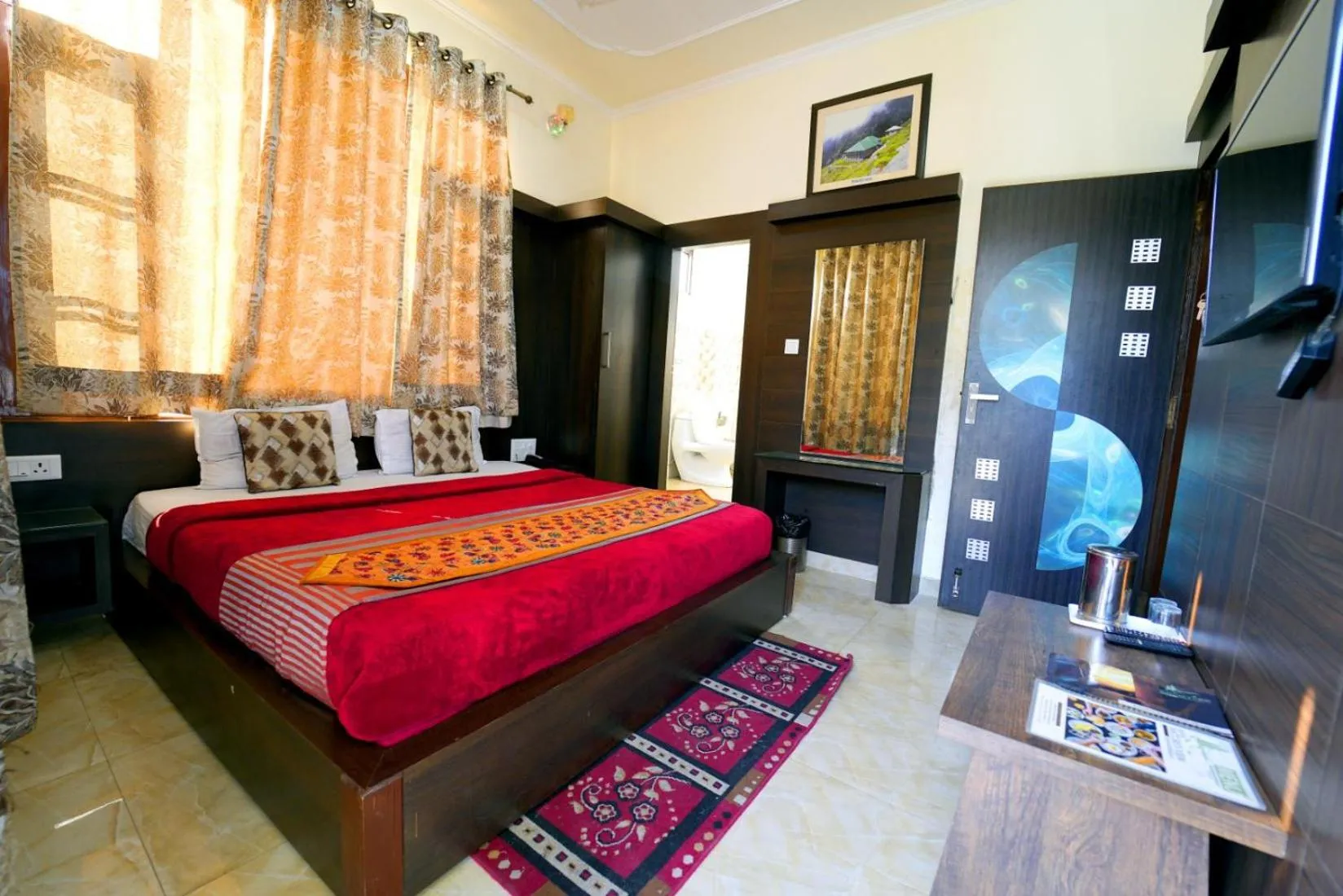 Bed in Hotel Nature's View