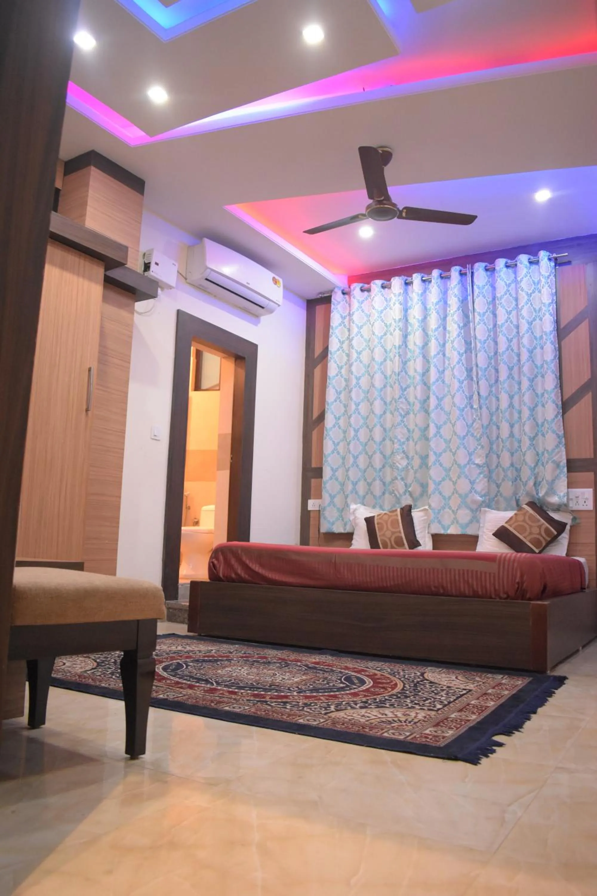 Bed in Hotel Nature's View