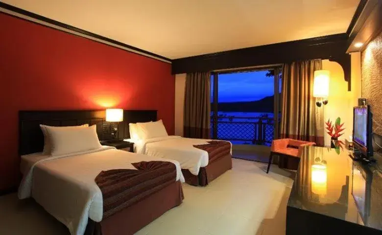 Classic Twin Room with River View in Tohsang Heritage Khongjiam Classic Twin Room with River View in Tohsang Heritage Khongjiam