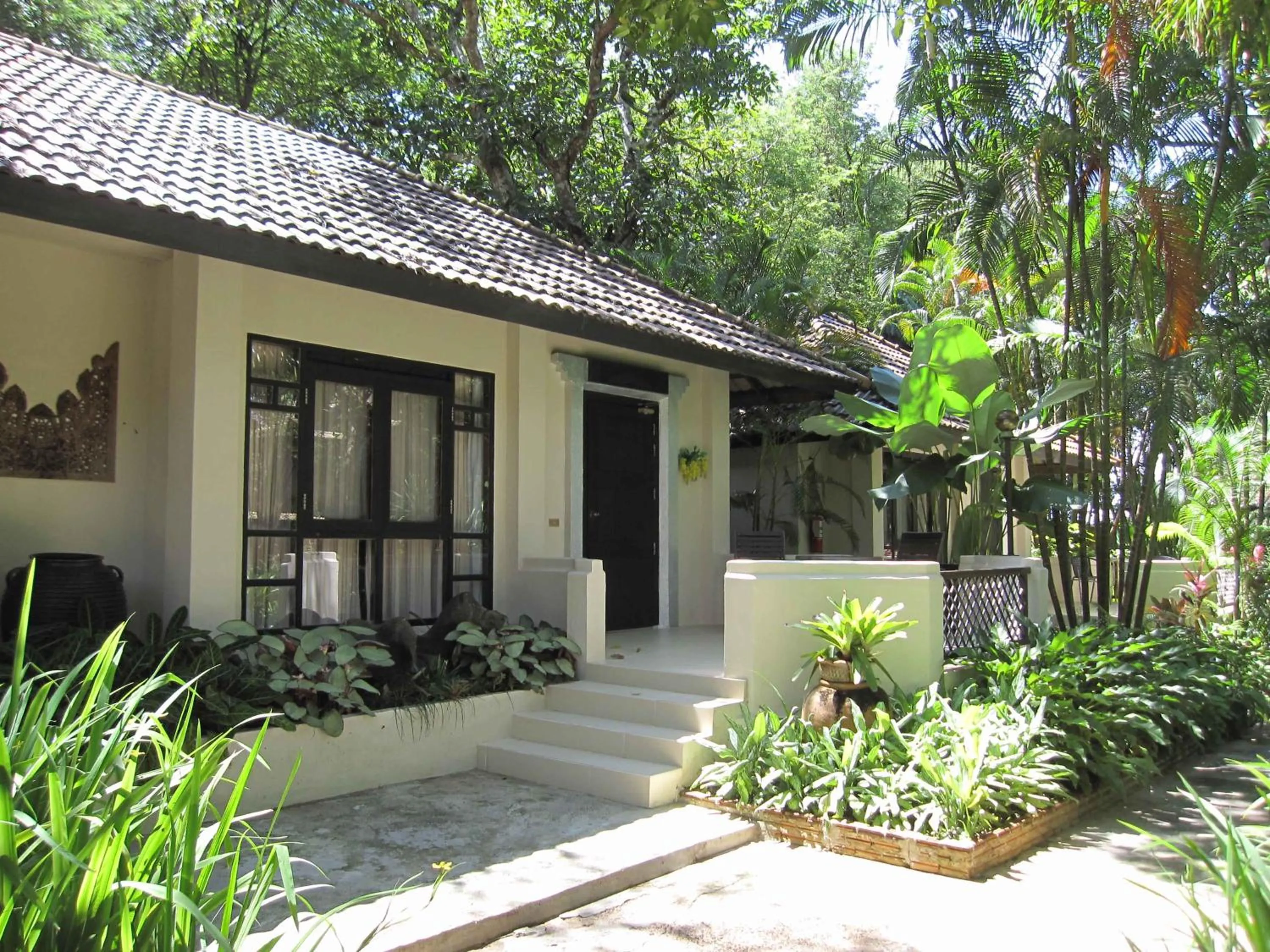 Tohsang Heritage Khongjiam