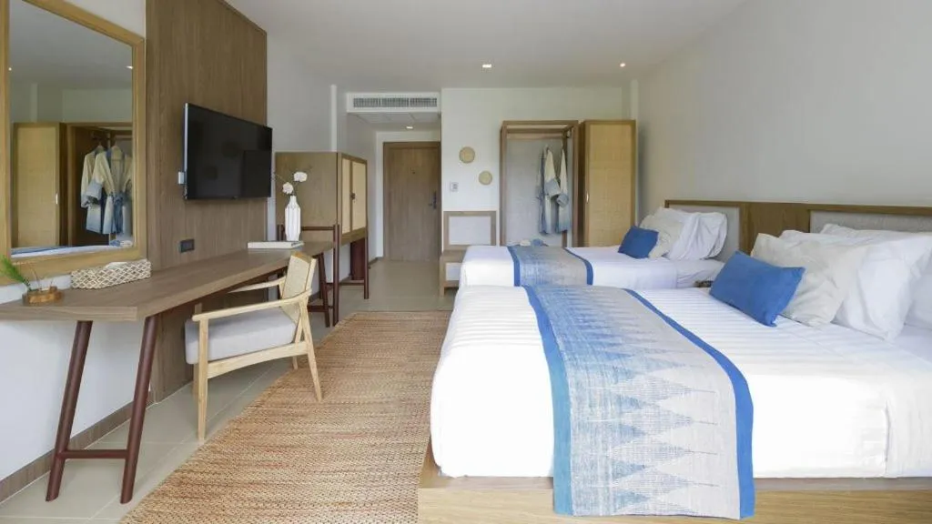 Bed in Tohsang Heritage Khongjiam