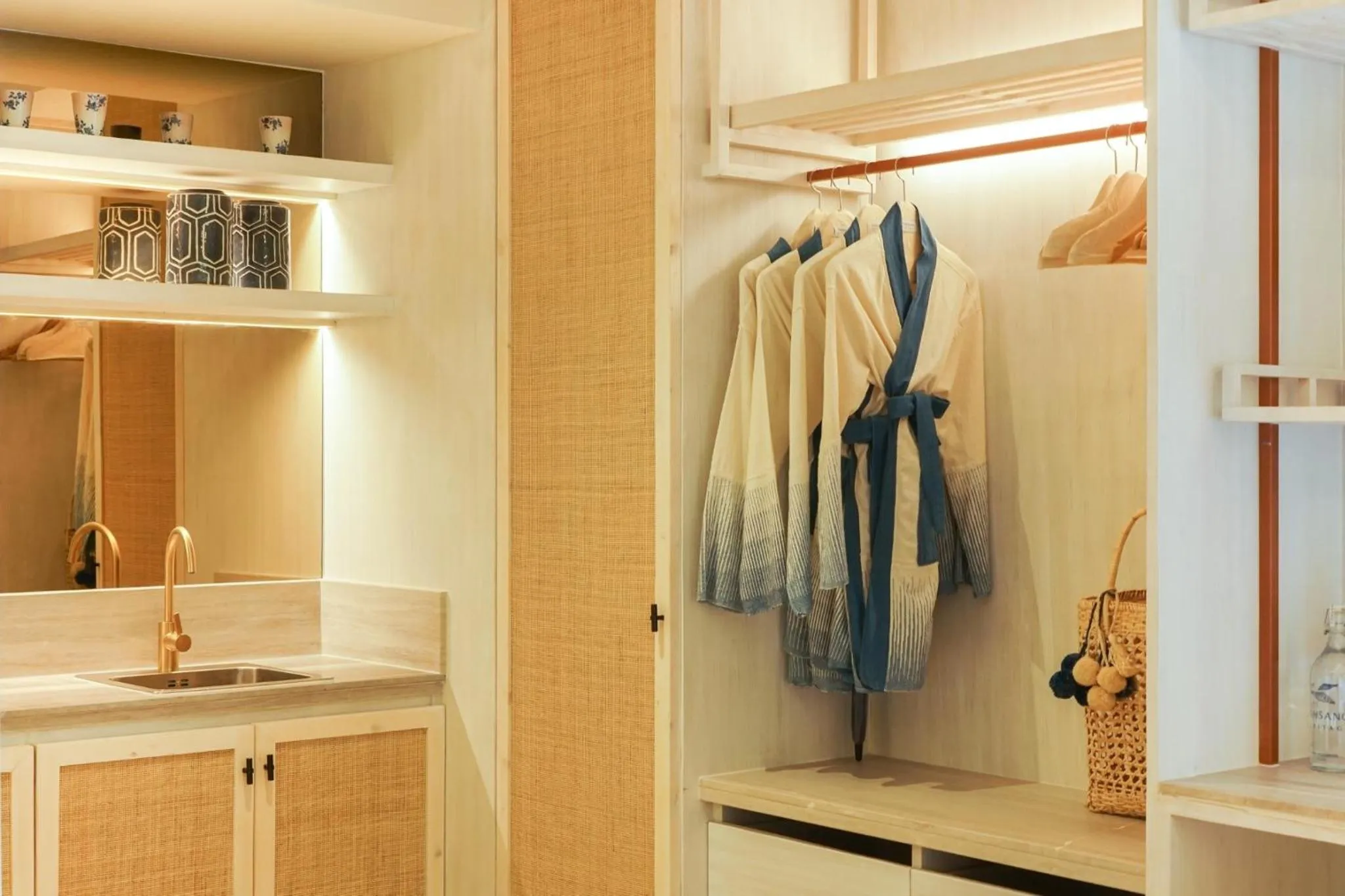 wardrobe in Tohsang Heritage Khongjiam