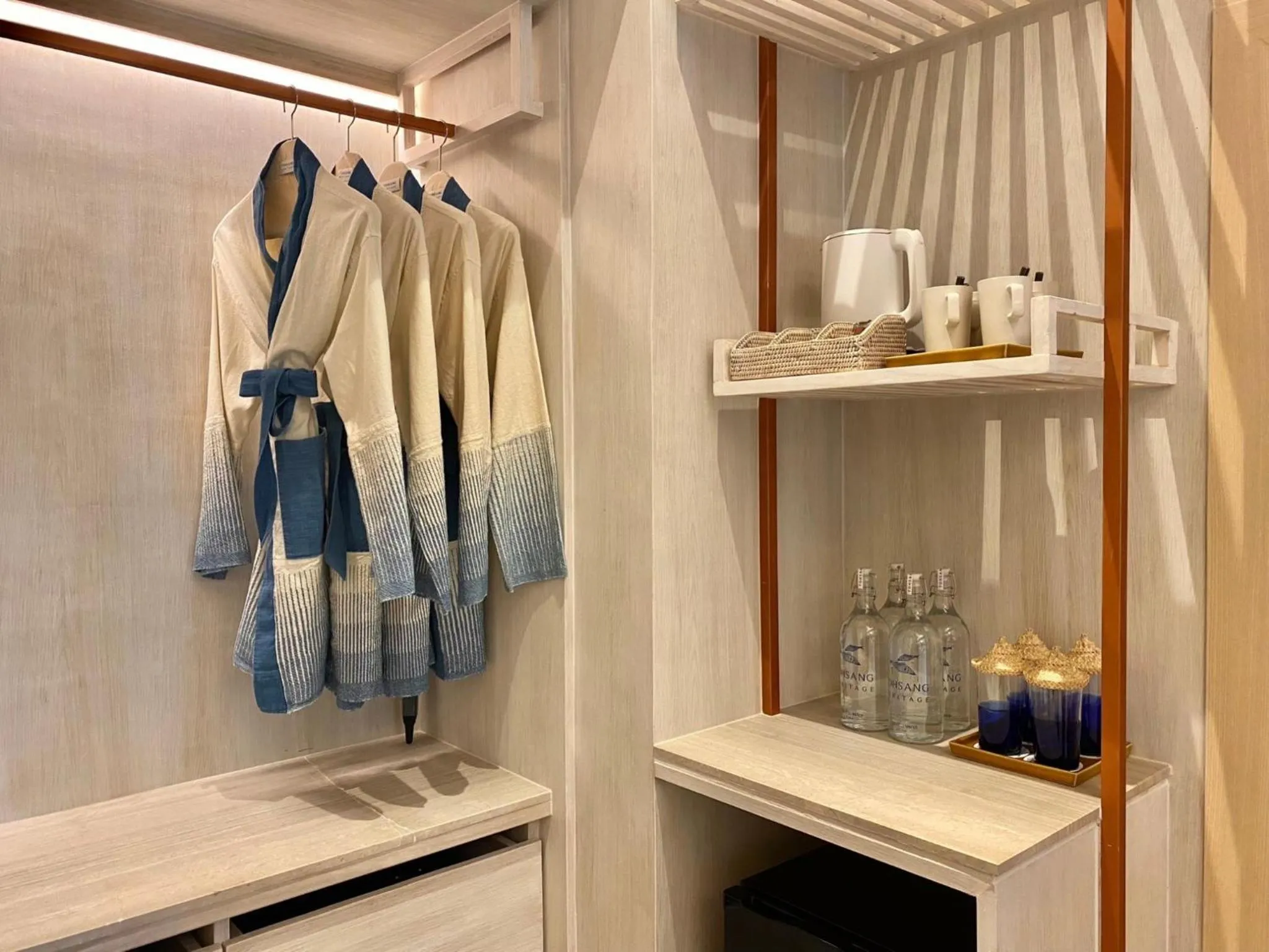 wardrobe in Tohsang Heritage Khongjiam