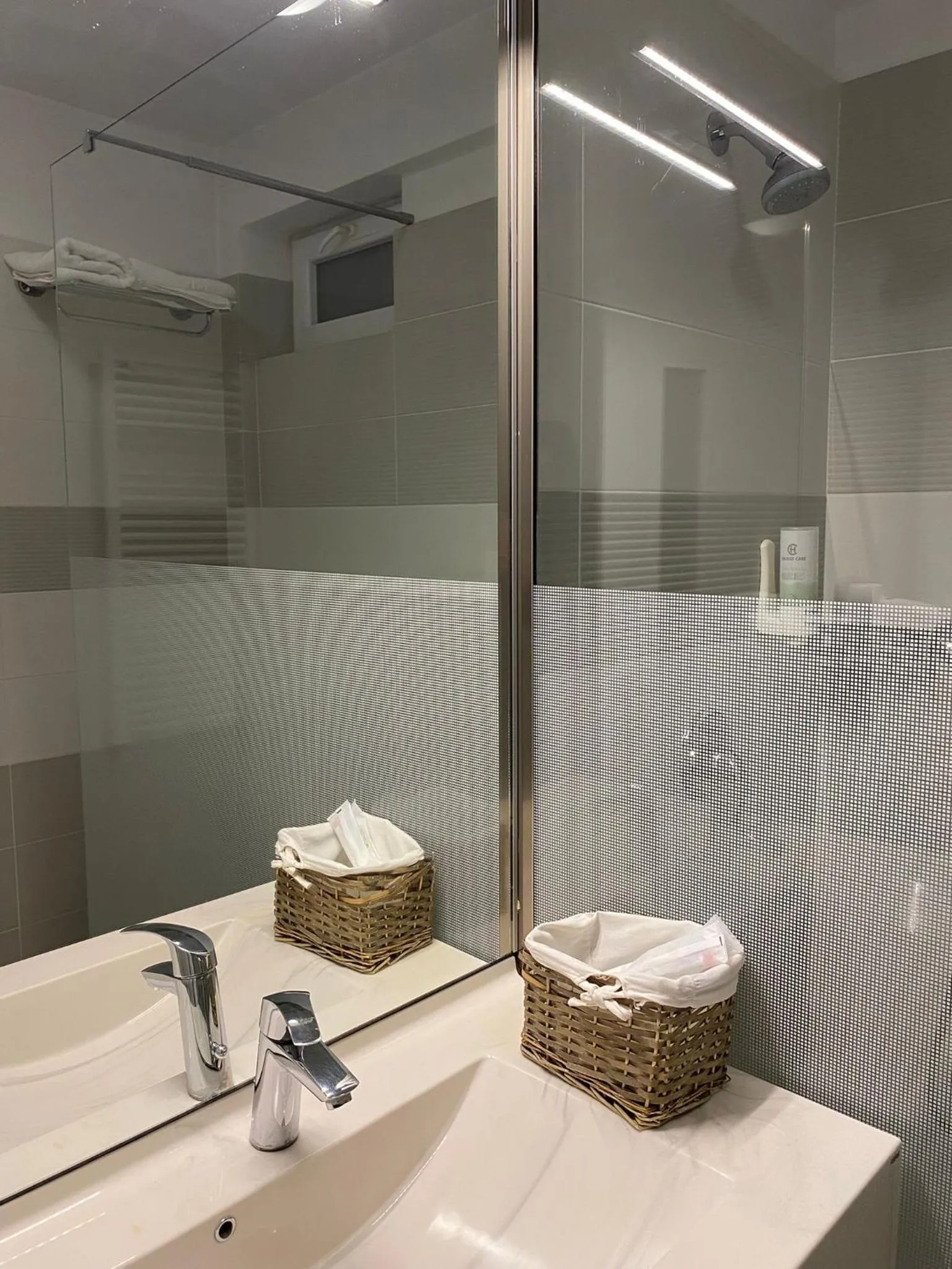 Shower in Parliament Square