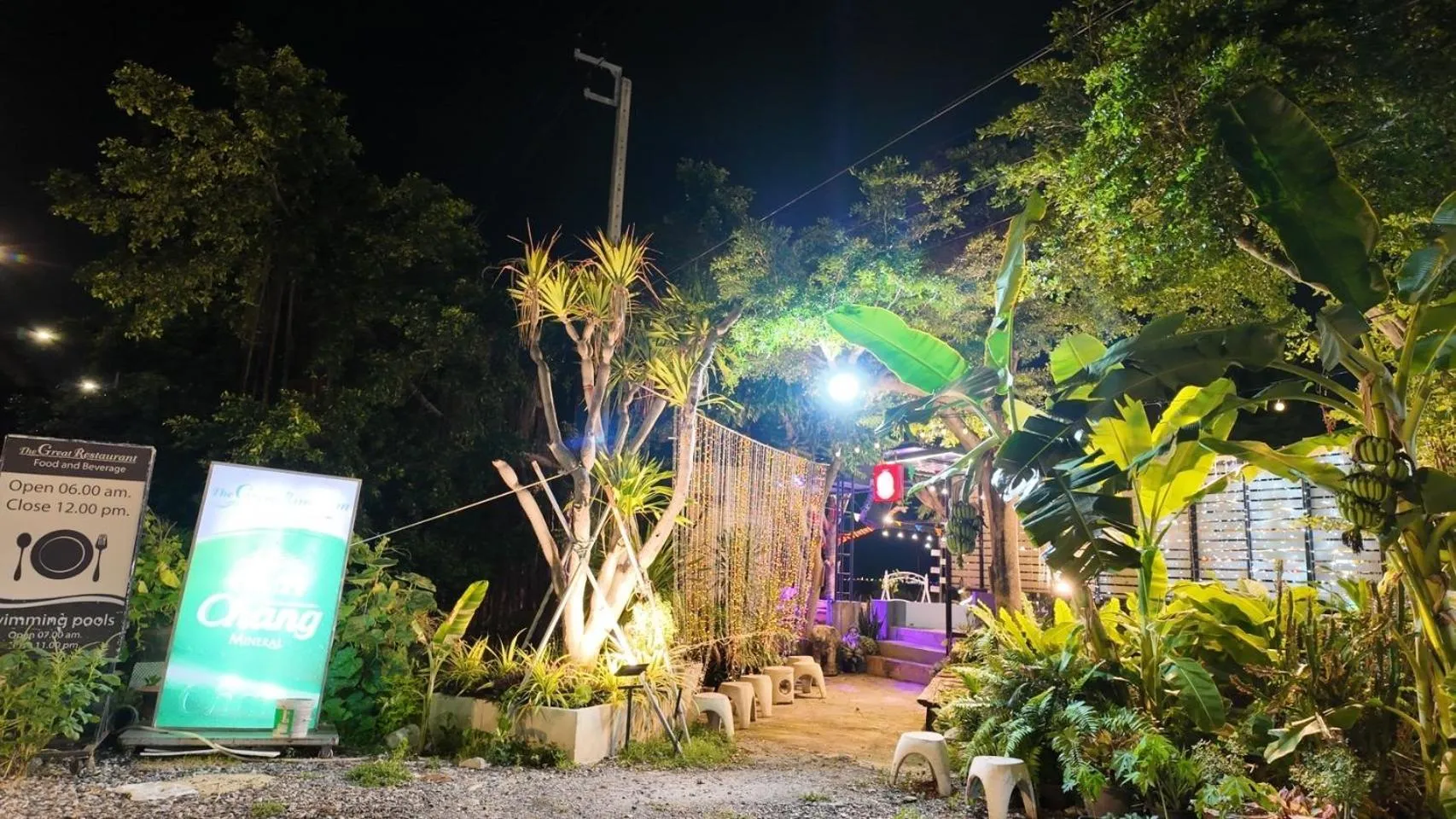 Restaurant/places to eat in The Great Residence Suvarnabhumi Airport