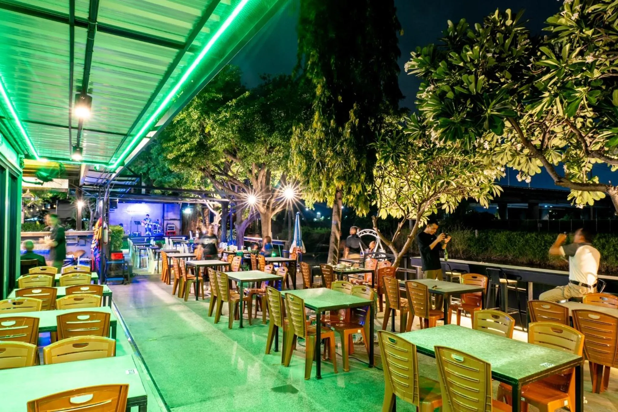 Restaurant/places to eat in The Great Residence Suvarnabhumi Airport