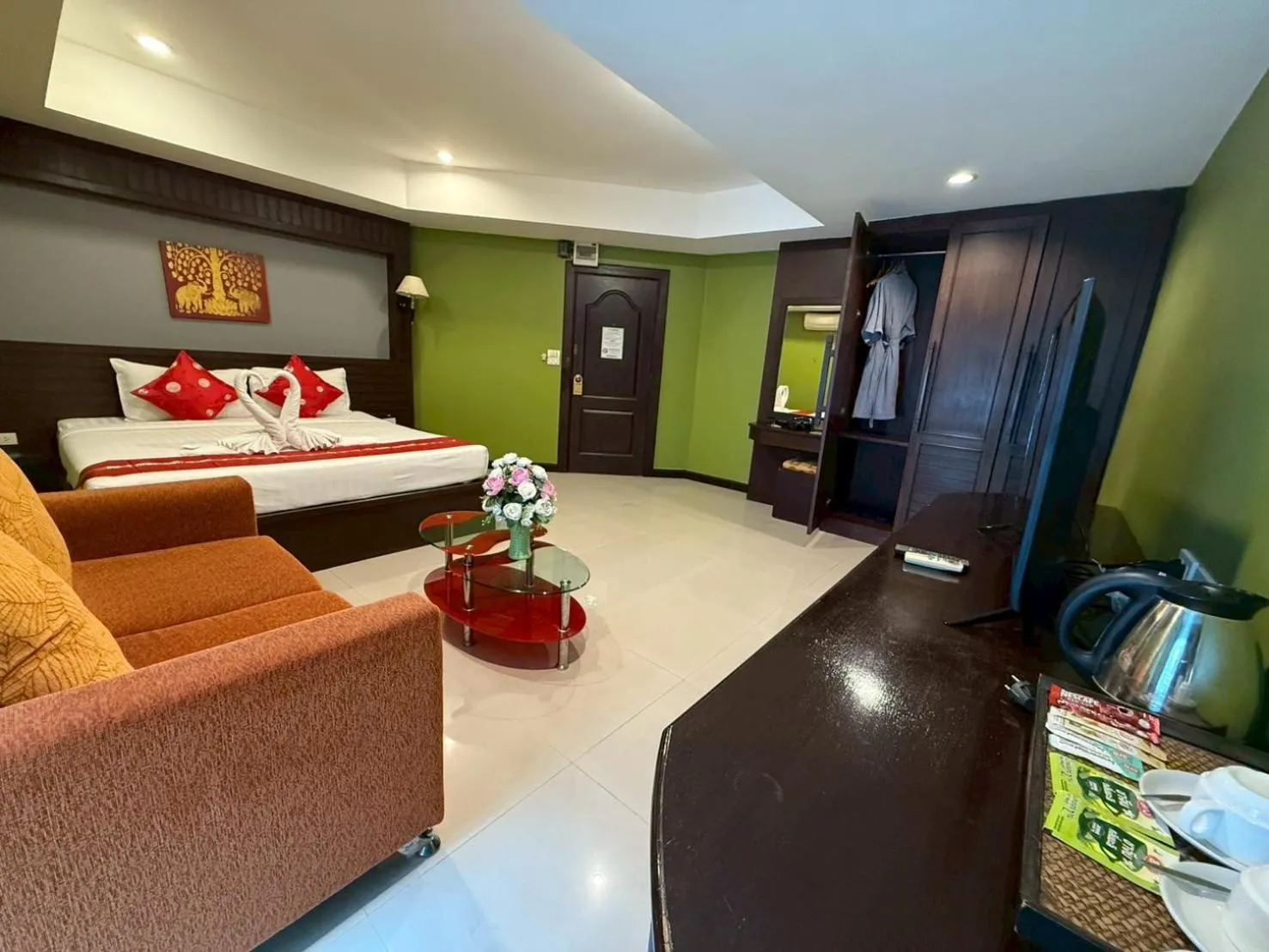 Bedroom, Bed in The Great Residence Suvarnabhumi Airport