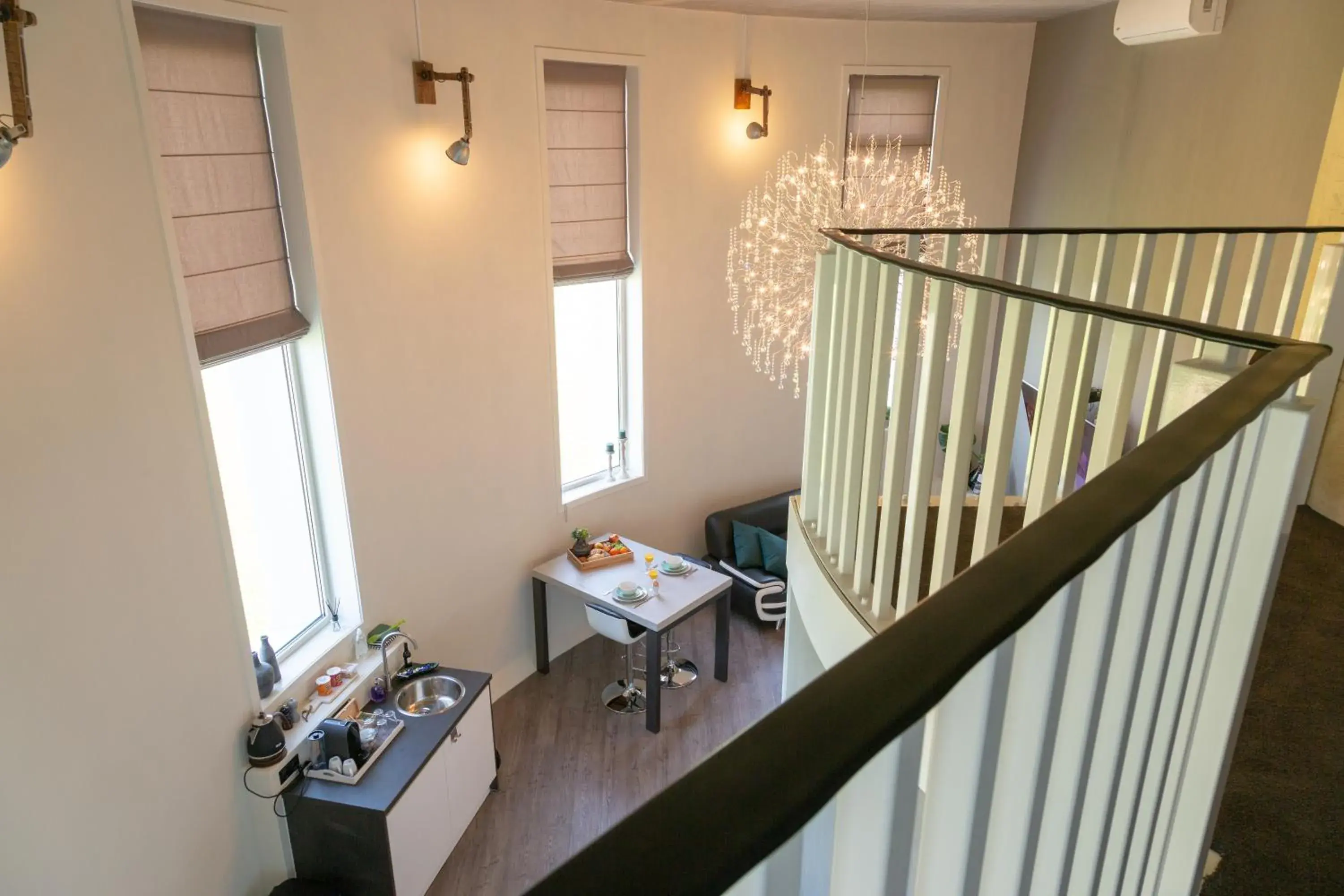 Deluxe Queen Room in Watertorenhotel Nes Deluxe Queen Room in Watertorenhotel Nes