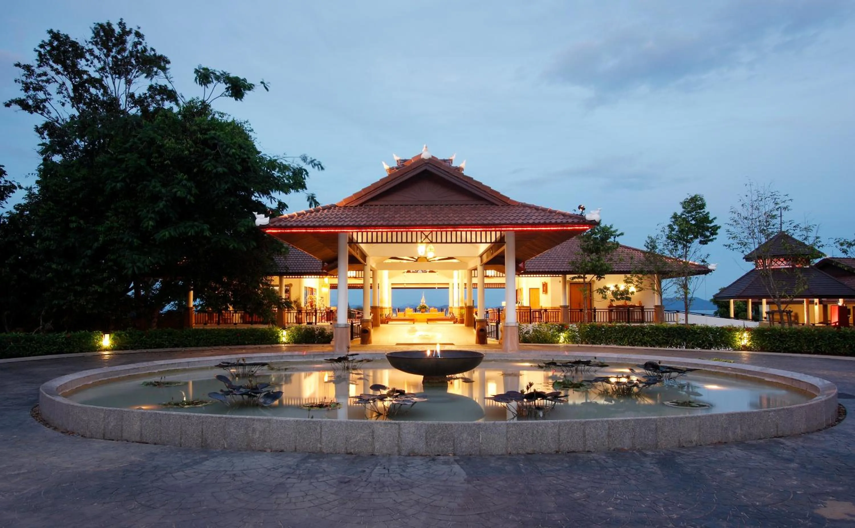 Lobby or reception in Supalai Scenic Bay Resort And Spa, SHA Extra Plus