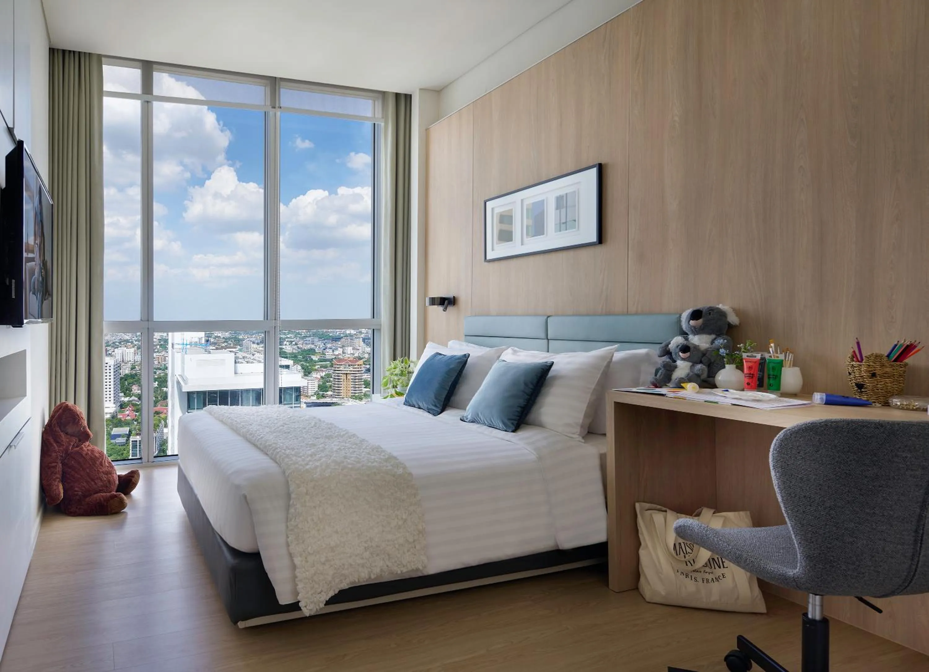 Bedroom, Bed in Somerset Sukhumvit Thonglor Bangkok