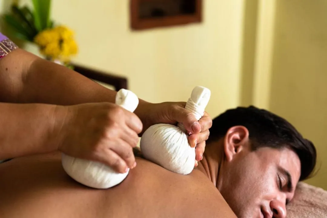 Massage in Anahata Resort