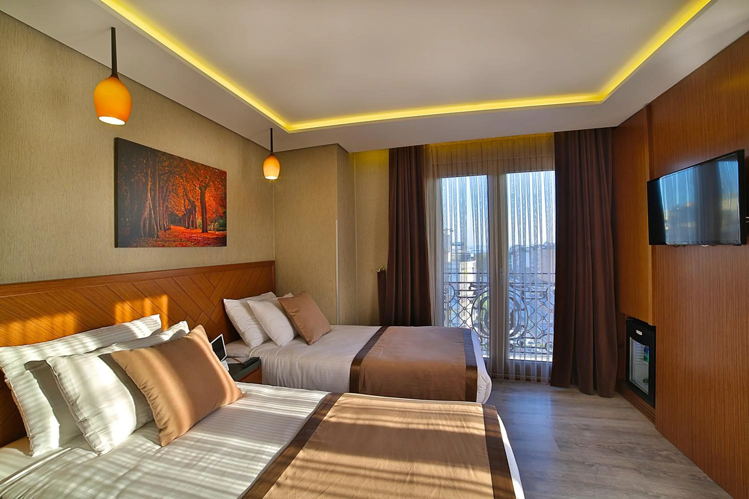 Bedroom, Bed in Corner Hotel Laleli