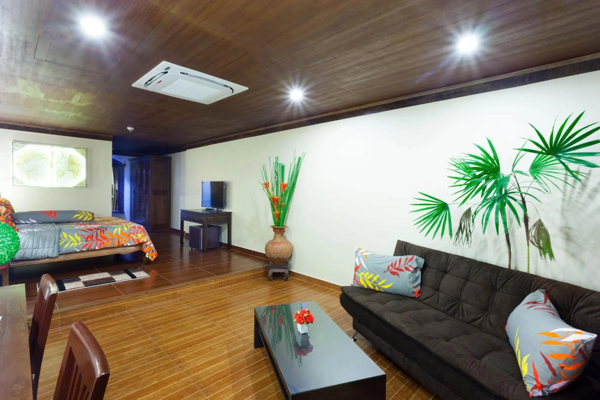 Seating area in Tropica Bungalow Beach Hotel