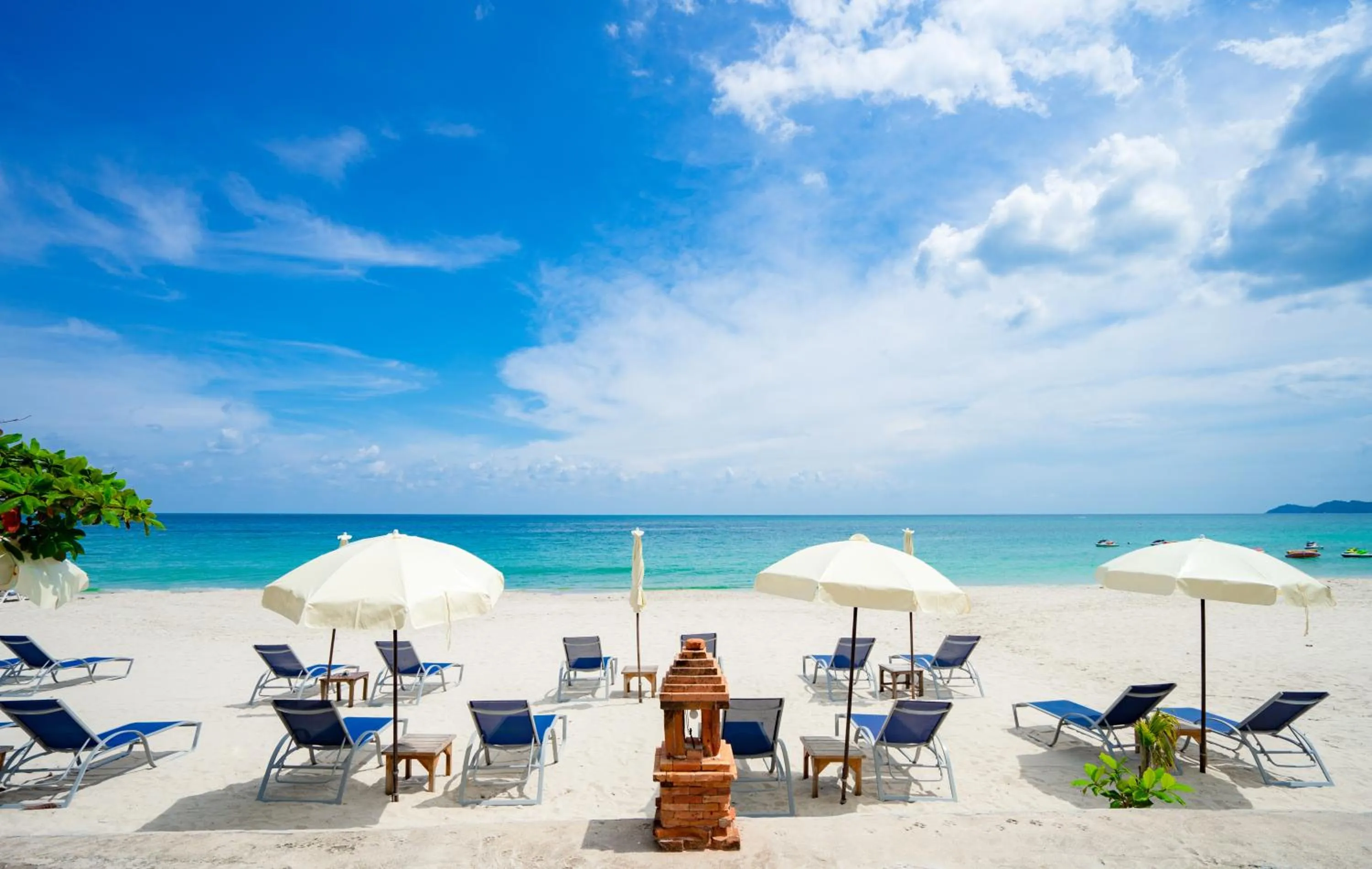 Beach in Chaweng Buri Resort