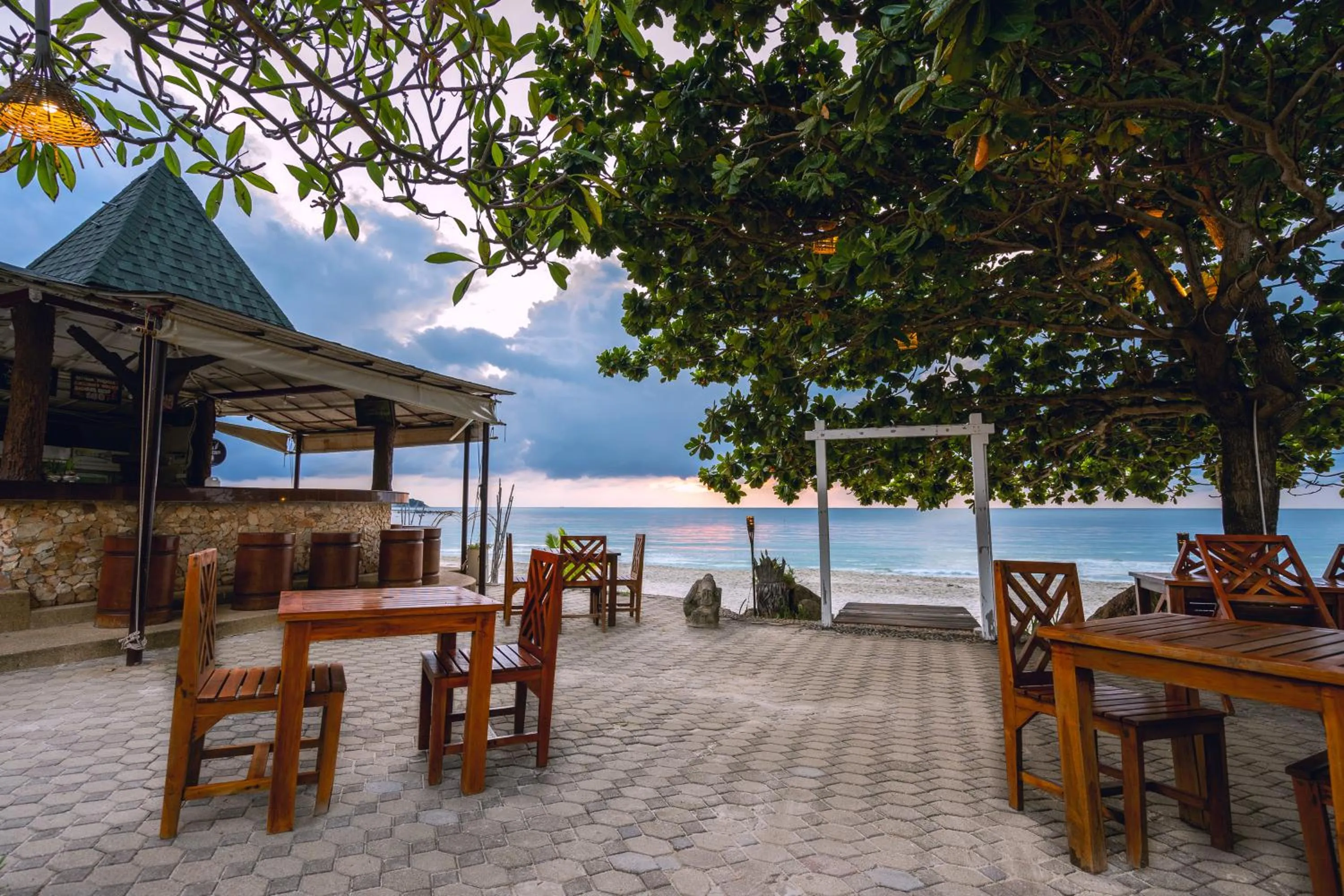 Restaurant/places to eat in Chaweng Buri Resort