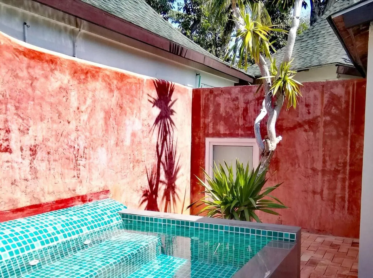 Swimming pool in Chaweng Buri Resort