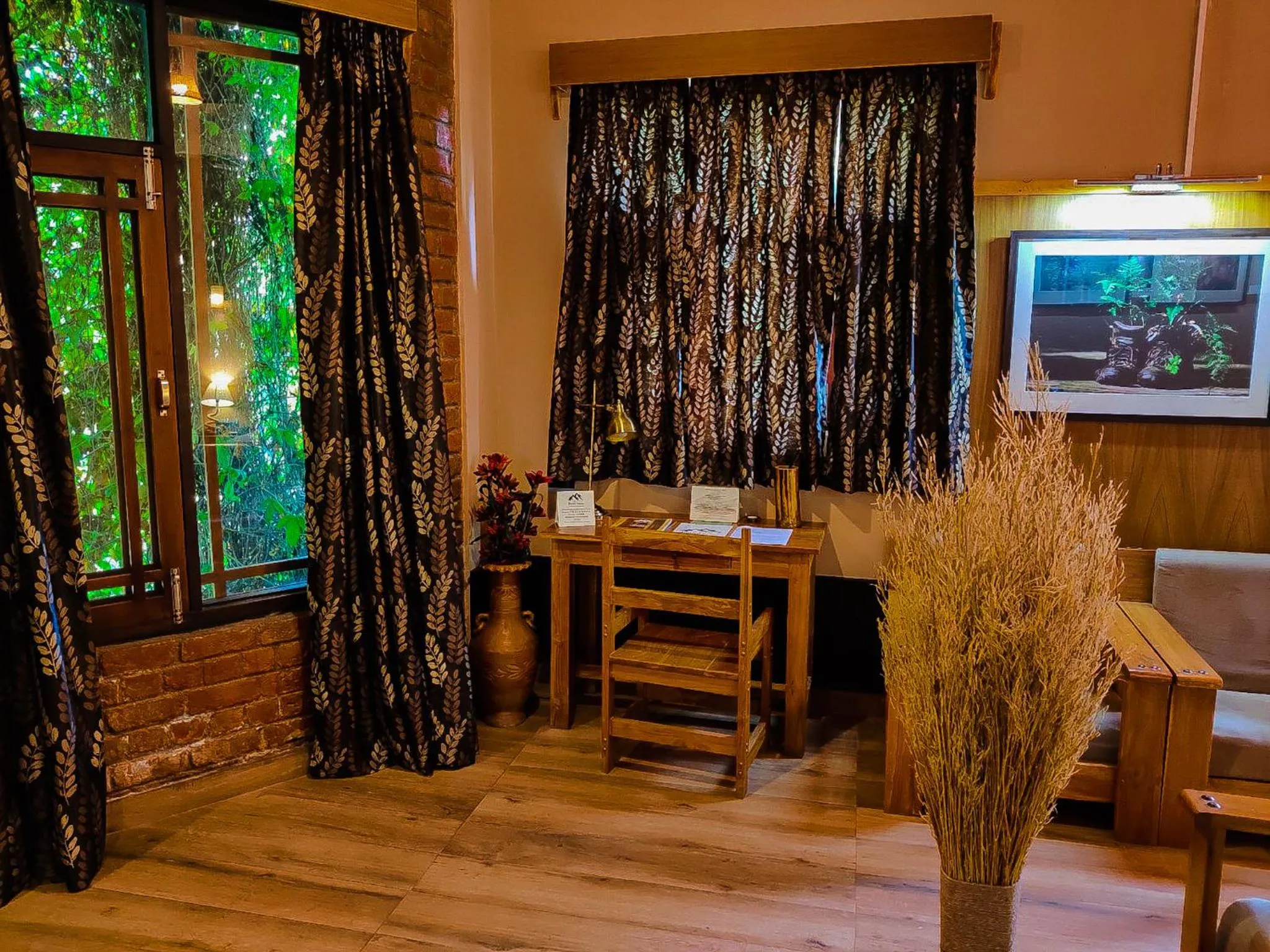 Photo of the whole room in The Divine Hima