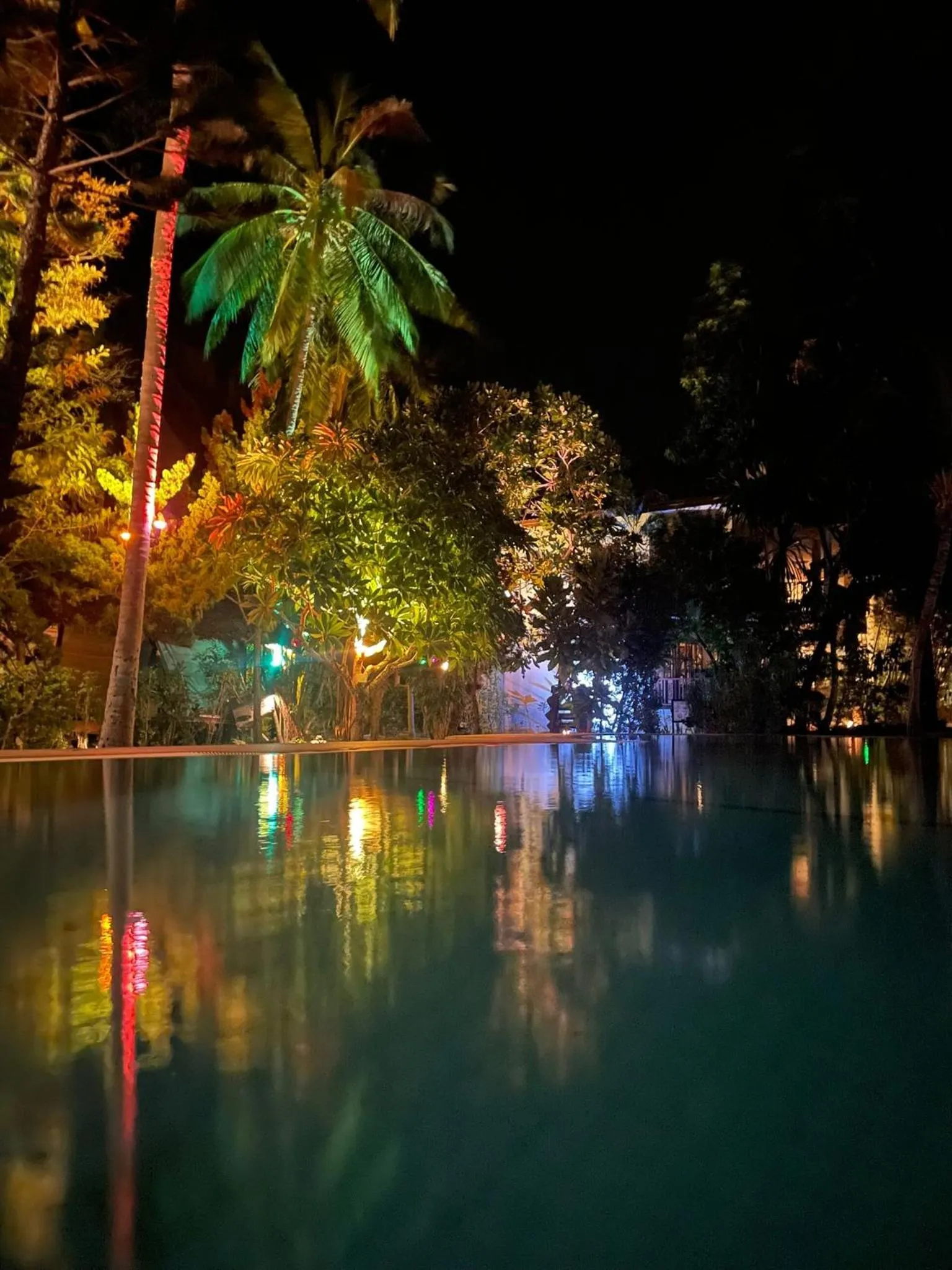 Swimming pool in Havana Beach Resort Phangan