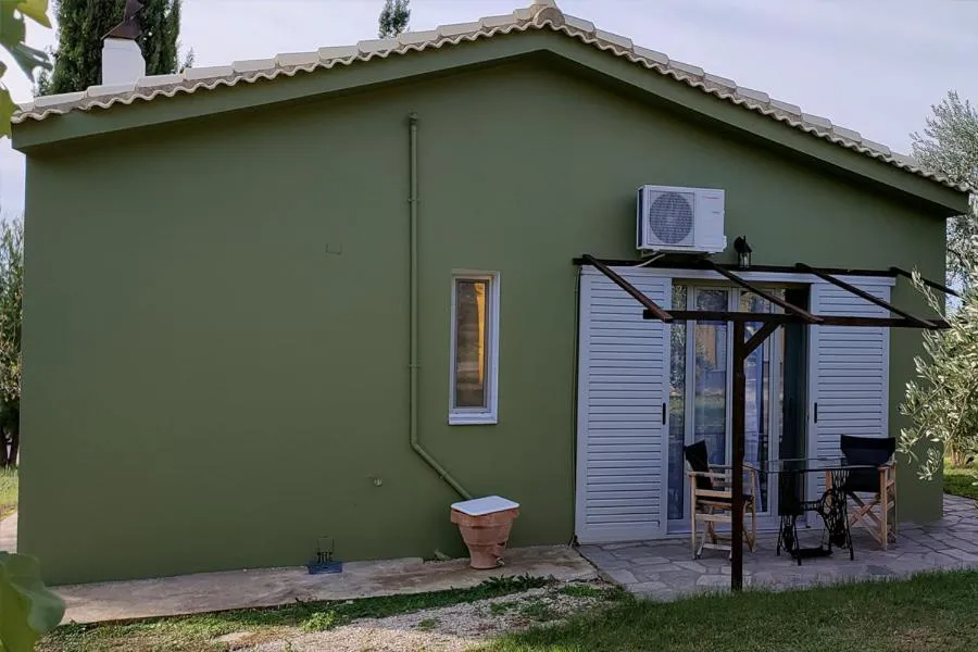 Socrates Organic Village - Wild Olive