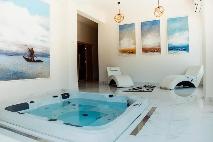 Socrates Organic Village - Wild Olive