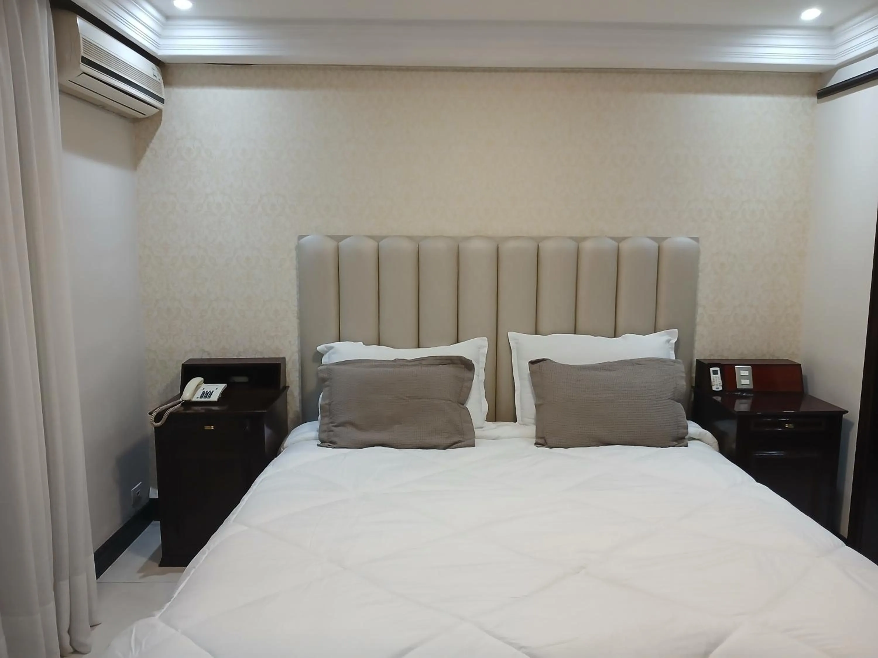 Bed in Landmark Residence - OFICIAL