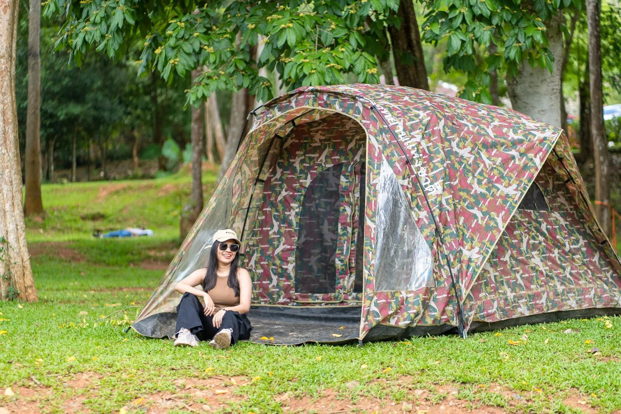 Hiking in Kaengkrachan Boathouse Paradise Resort