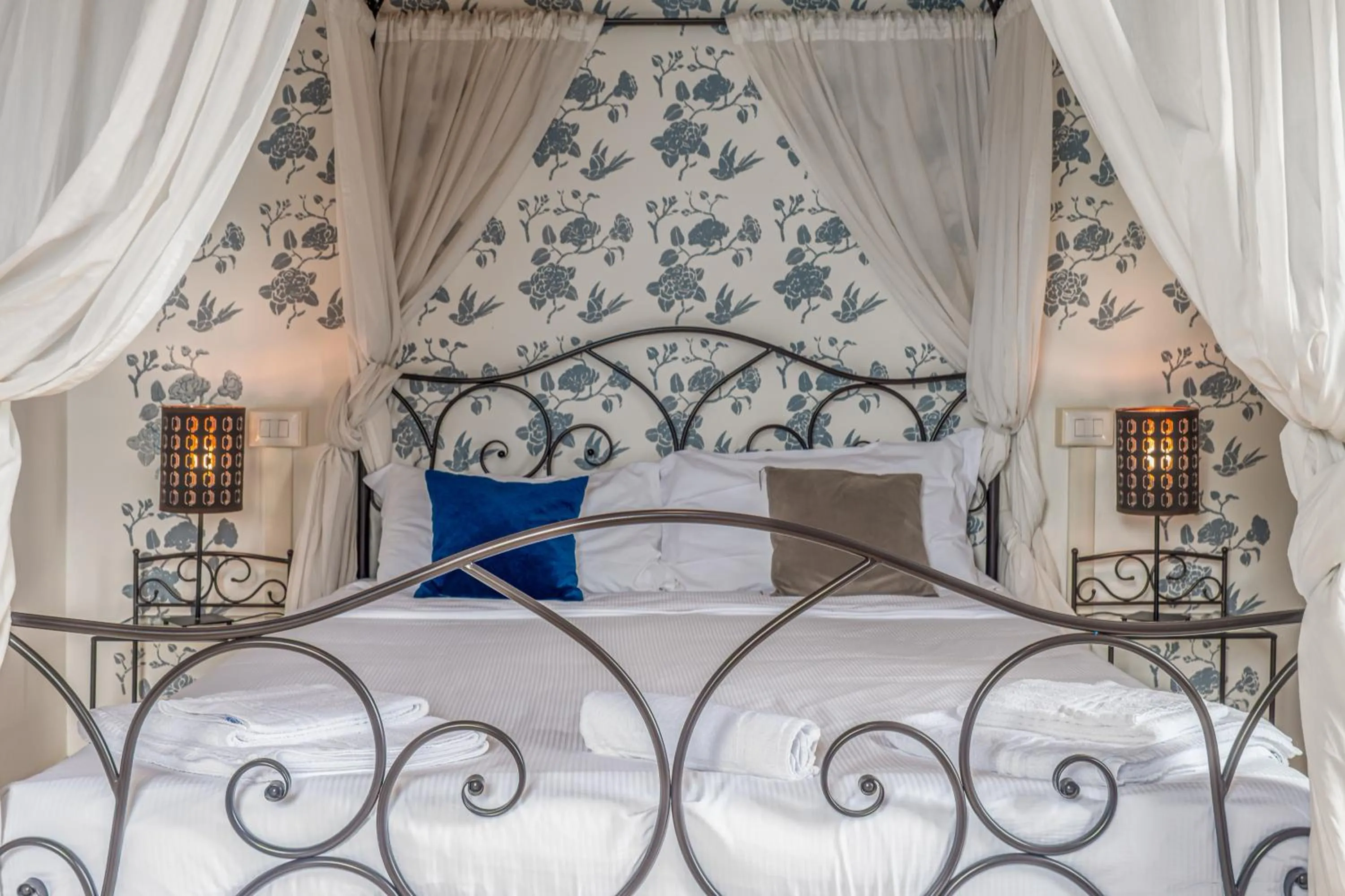 Bedroom, Bed in Essentia Guest House