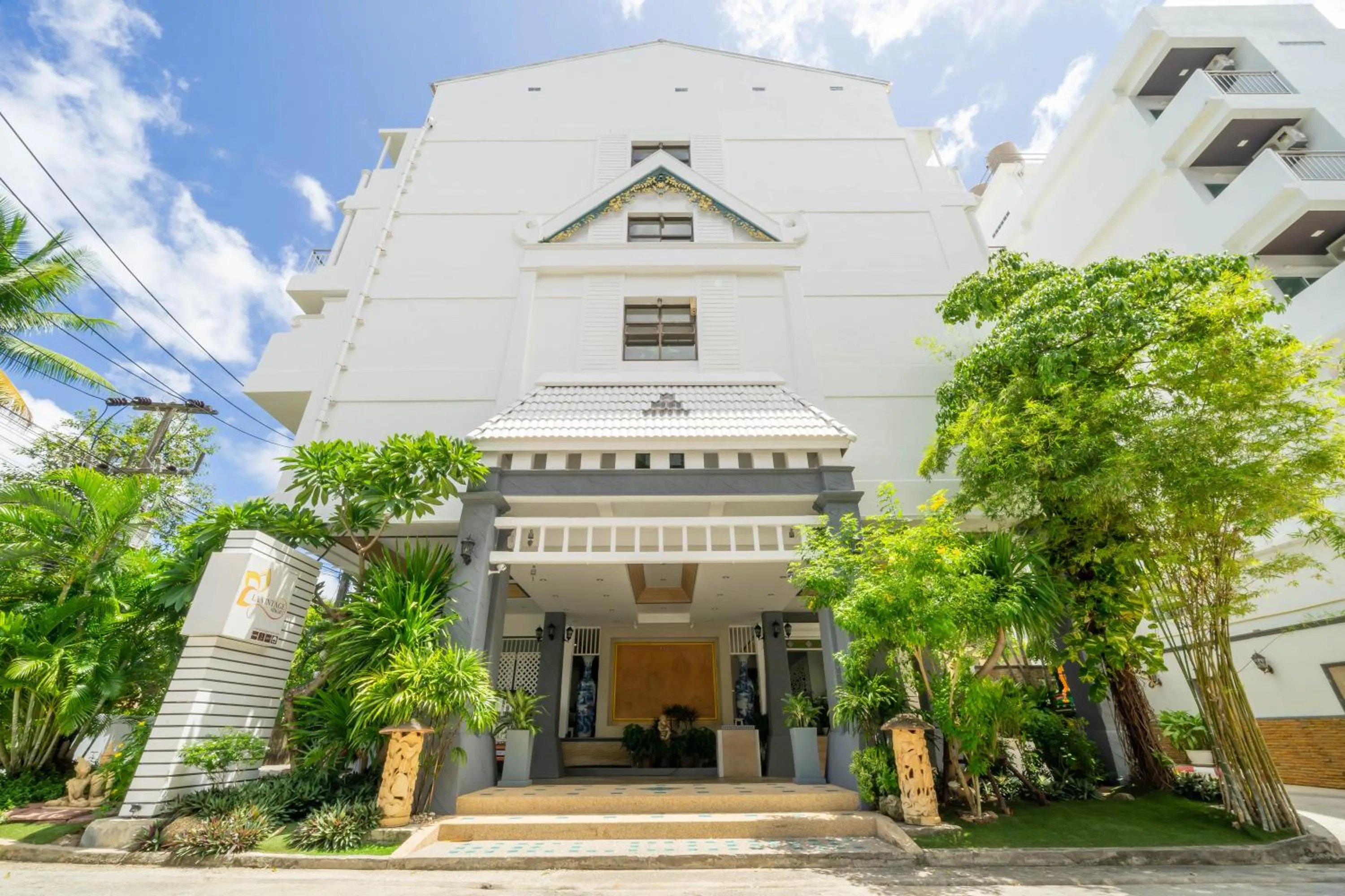 Property building in La Vintage Resort - Patong, Phuket