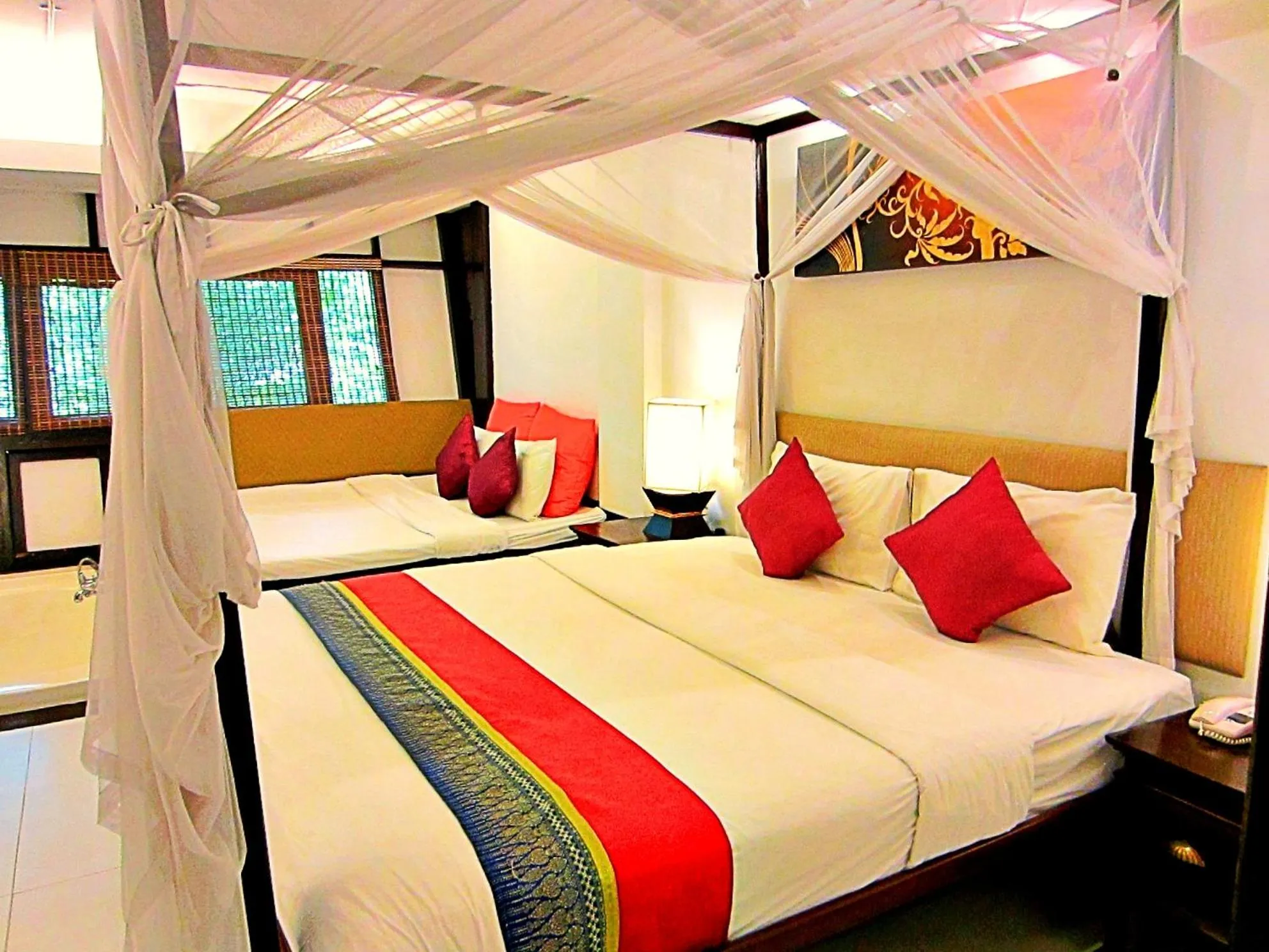Bed in Yantarasri Resort
