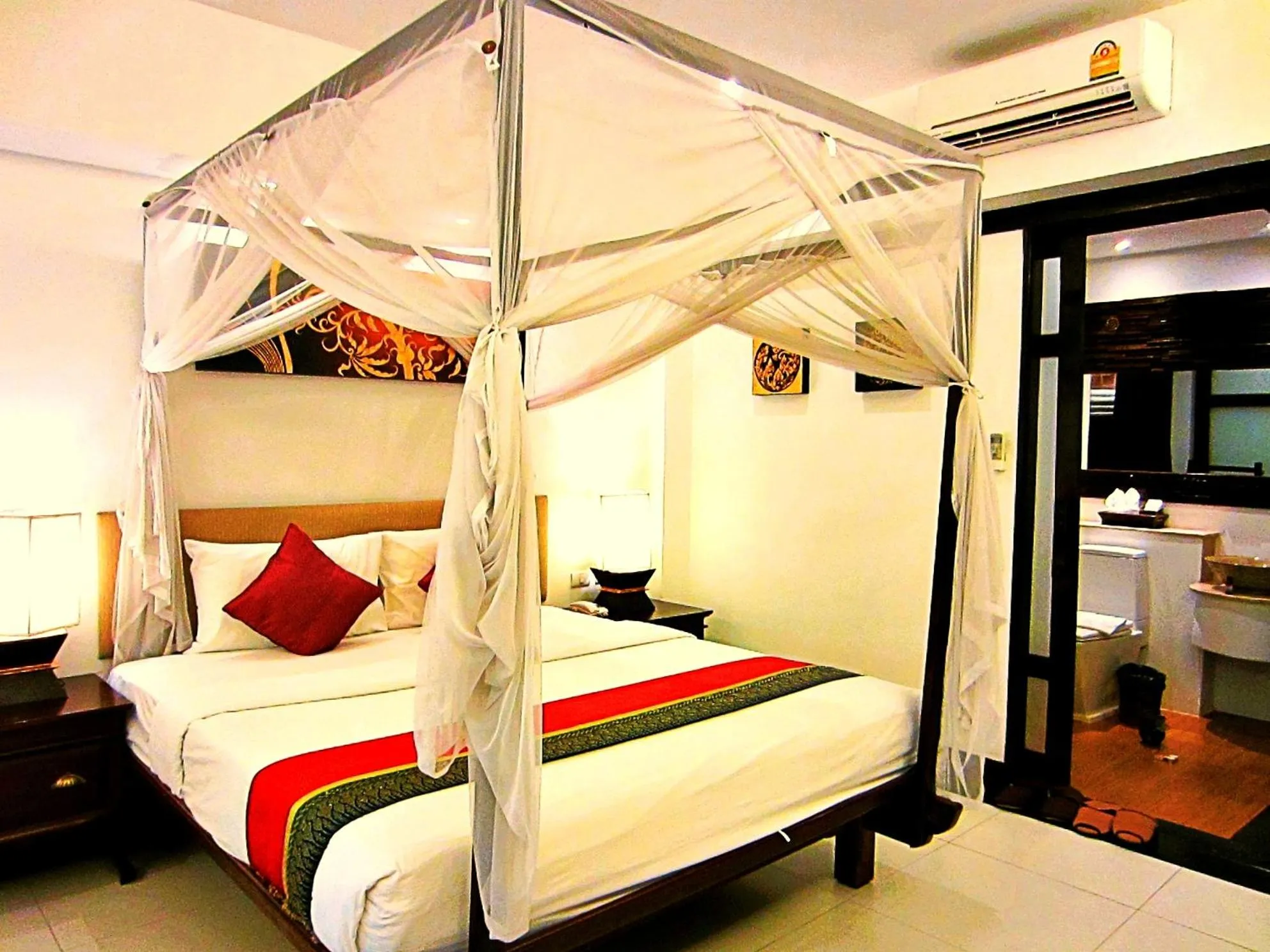 Bed in Yantarasri Resort