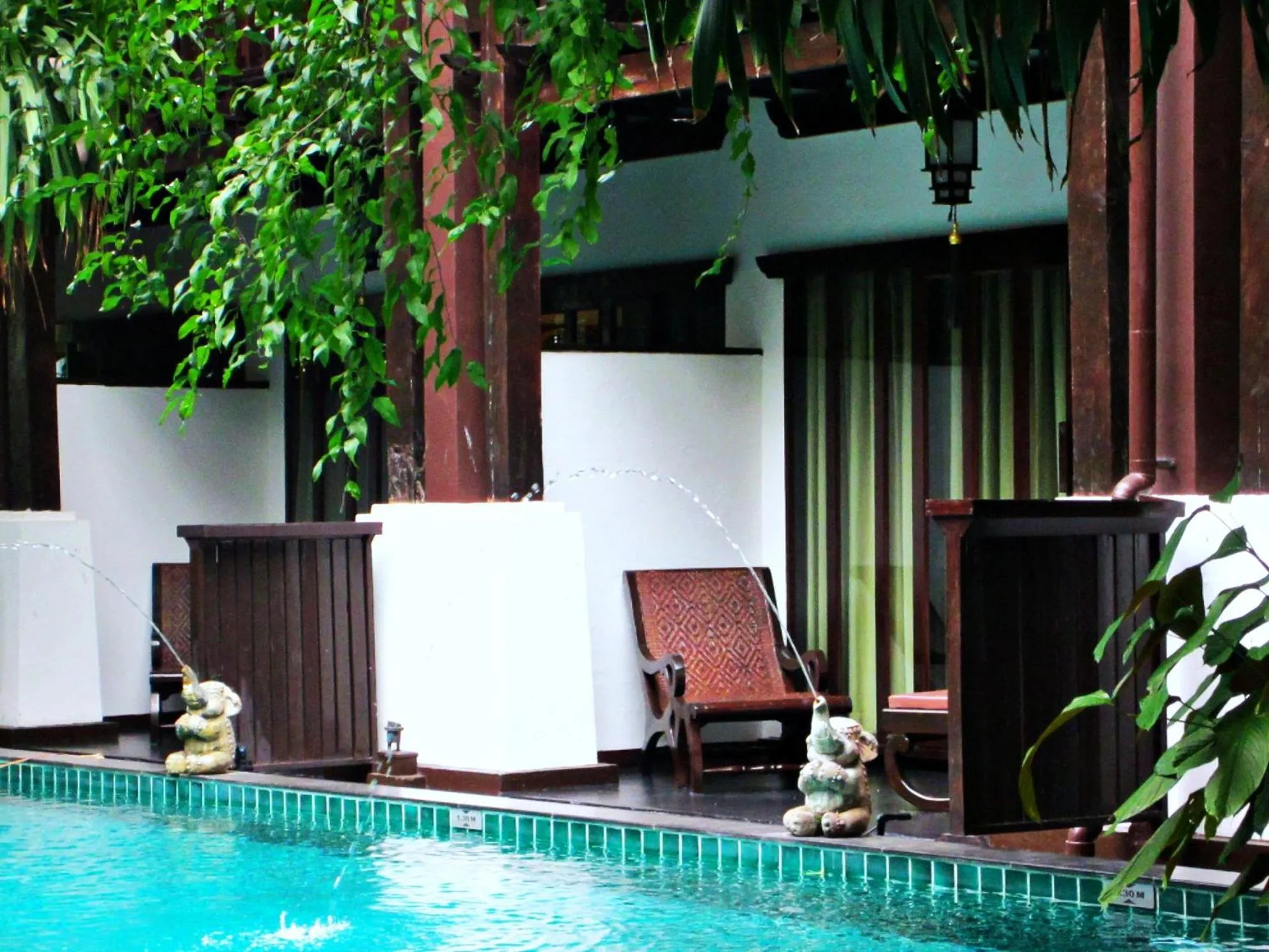 Swimming pool in Yantarasri Resort