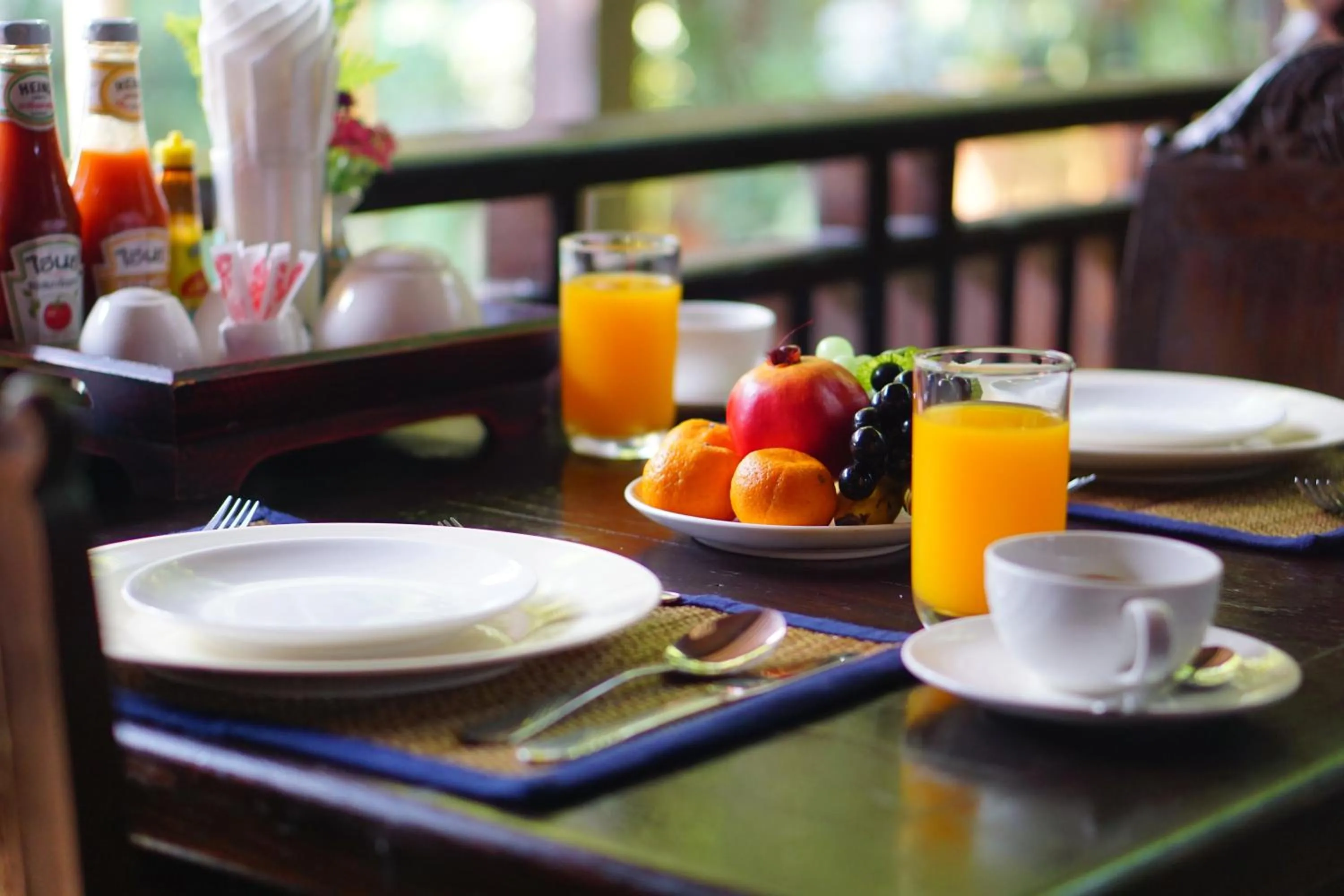 Food and drinks in Yantarasri Resort