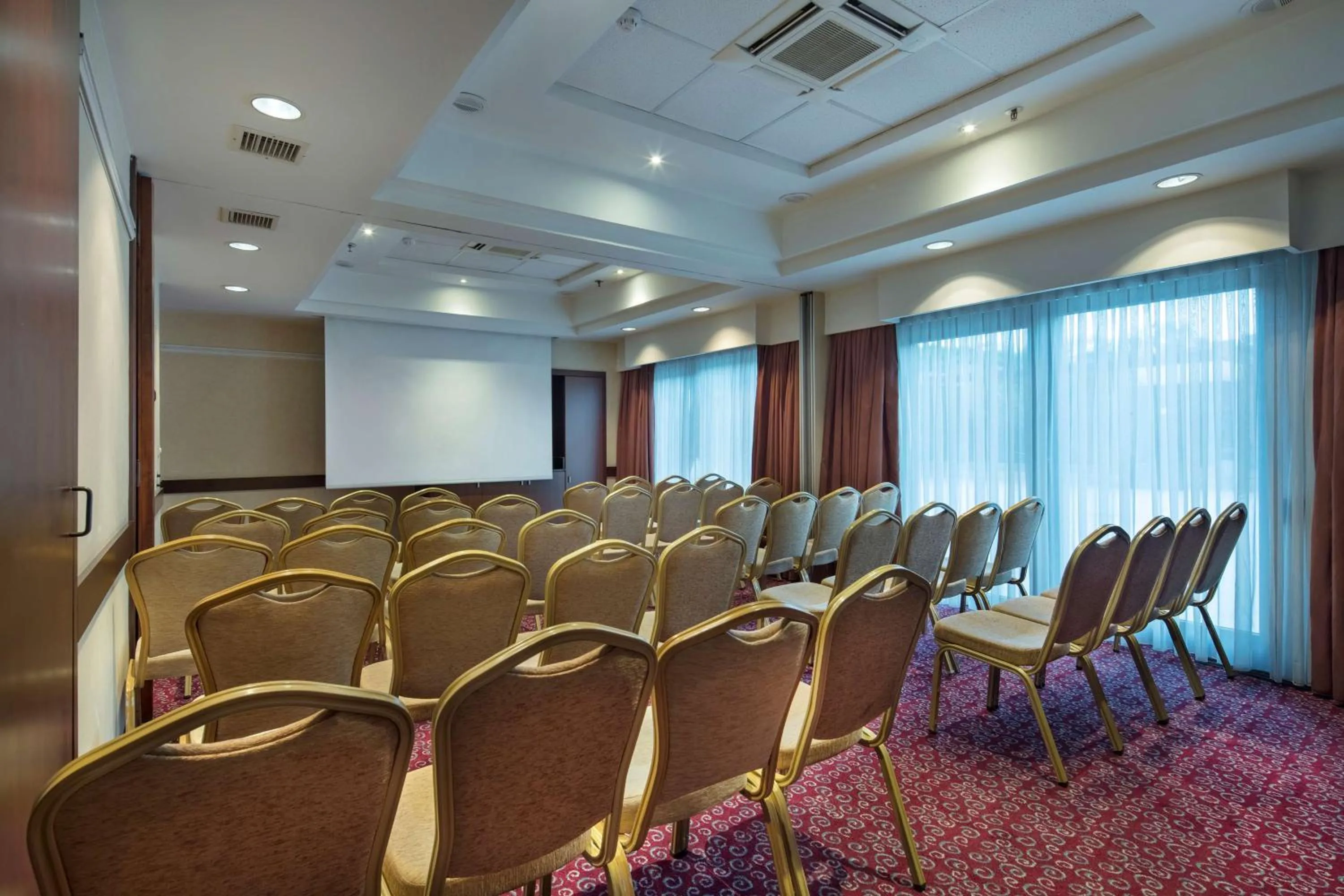 Meeting/conference room in Mersin HiltonSA