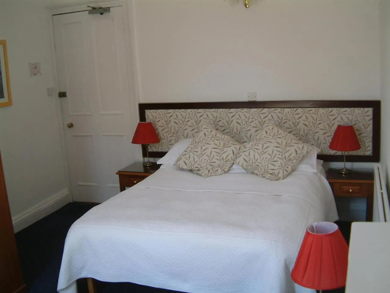 Photo of the whole room, Bed in Terrace hotel