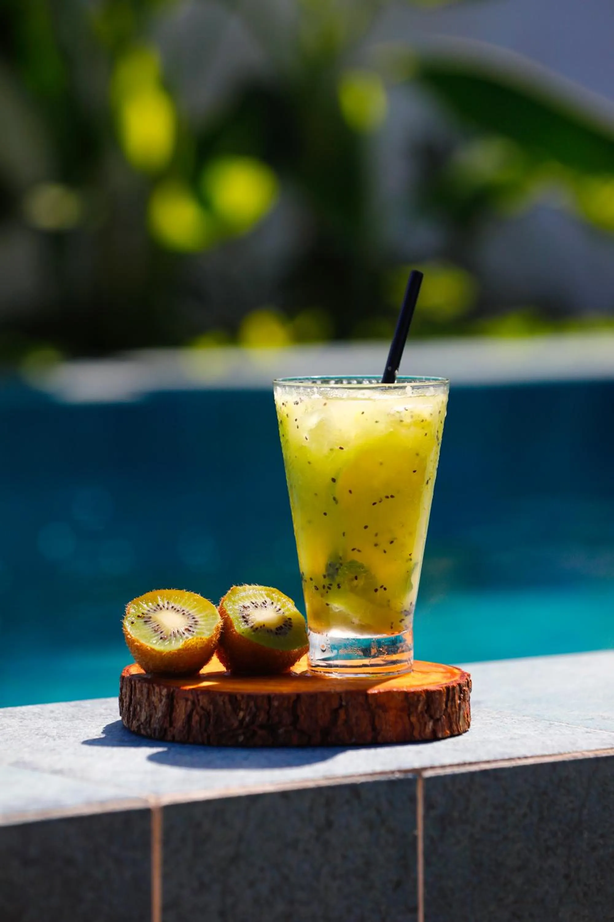 Swimming pool in Pousada Rota Ecológica