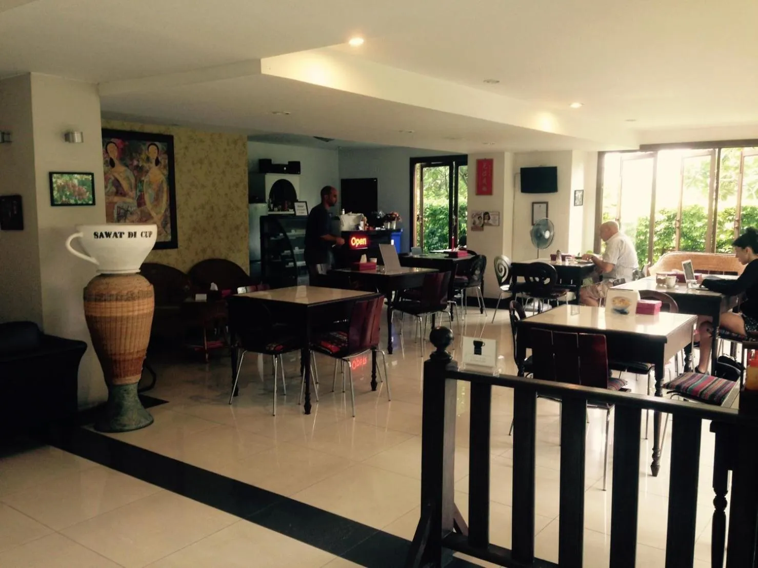 Day in The Dome Residence