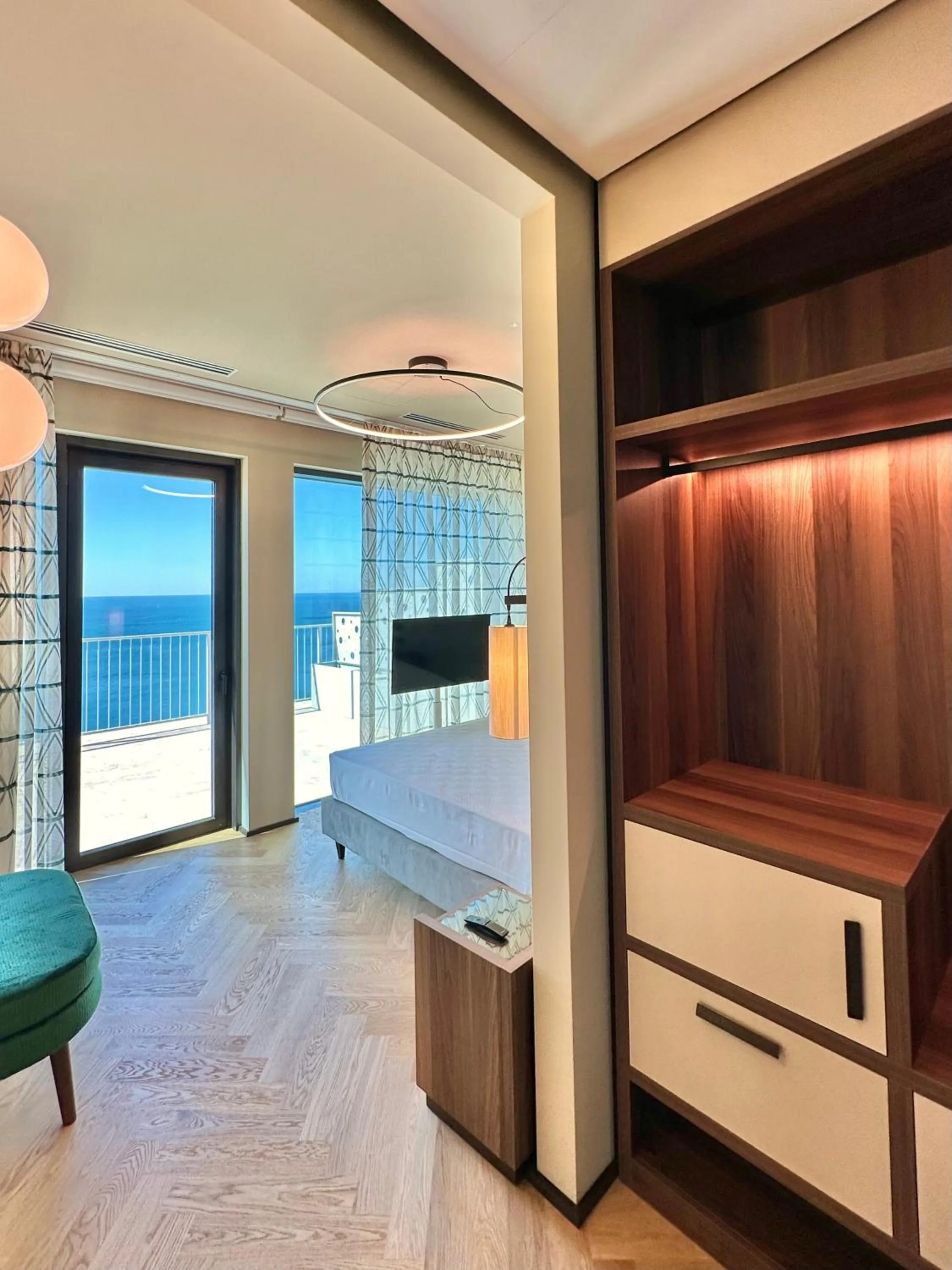 Bed in Maximilian Suites